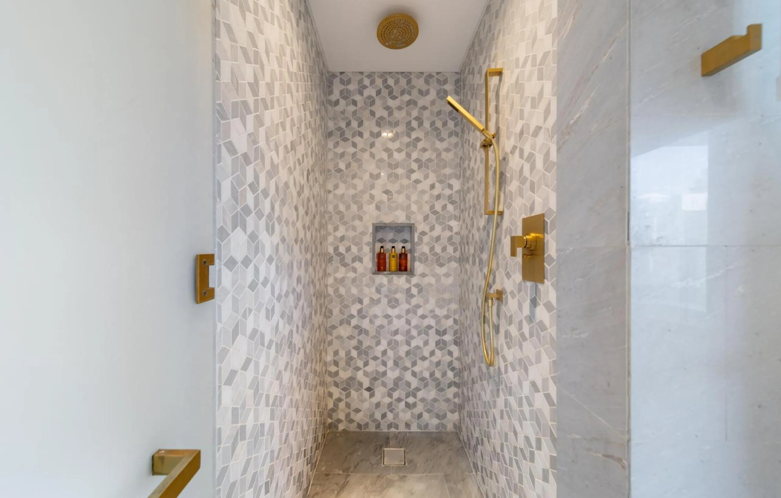 Bathroom in EDEN'S Homes & Villas - FIVE Palm Residences