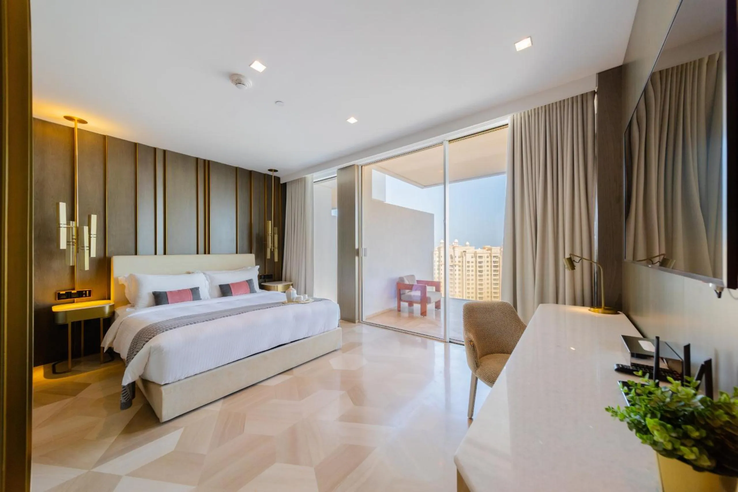 Bed in EDEN'S Homes & Villas - FIVE Palm Residences