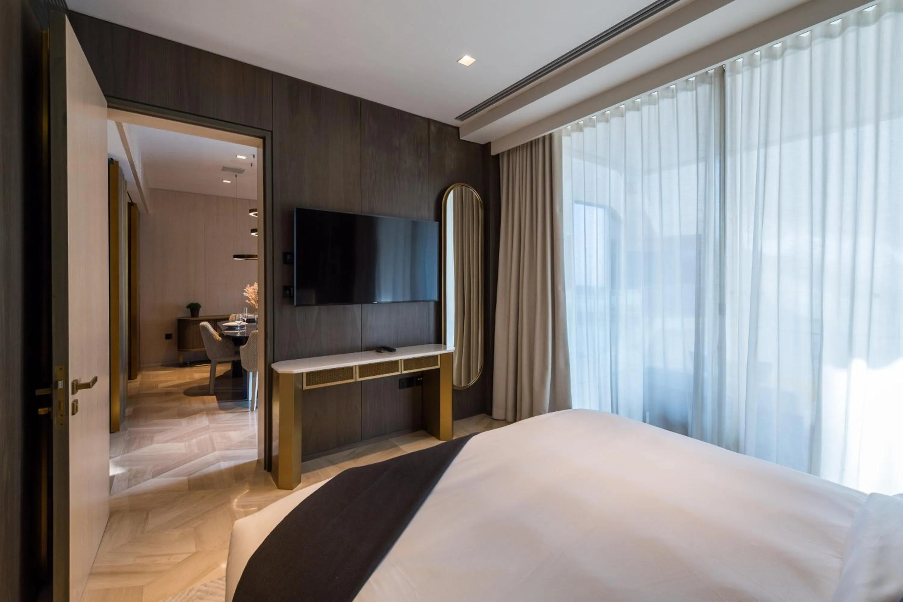 Bed in EDEN'S Homes & Villas - FIVE Palm Residences