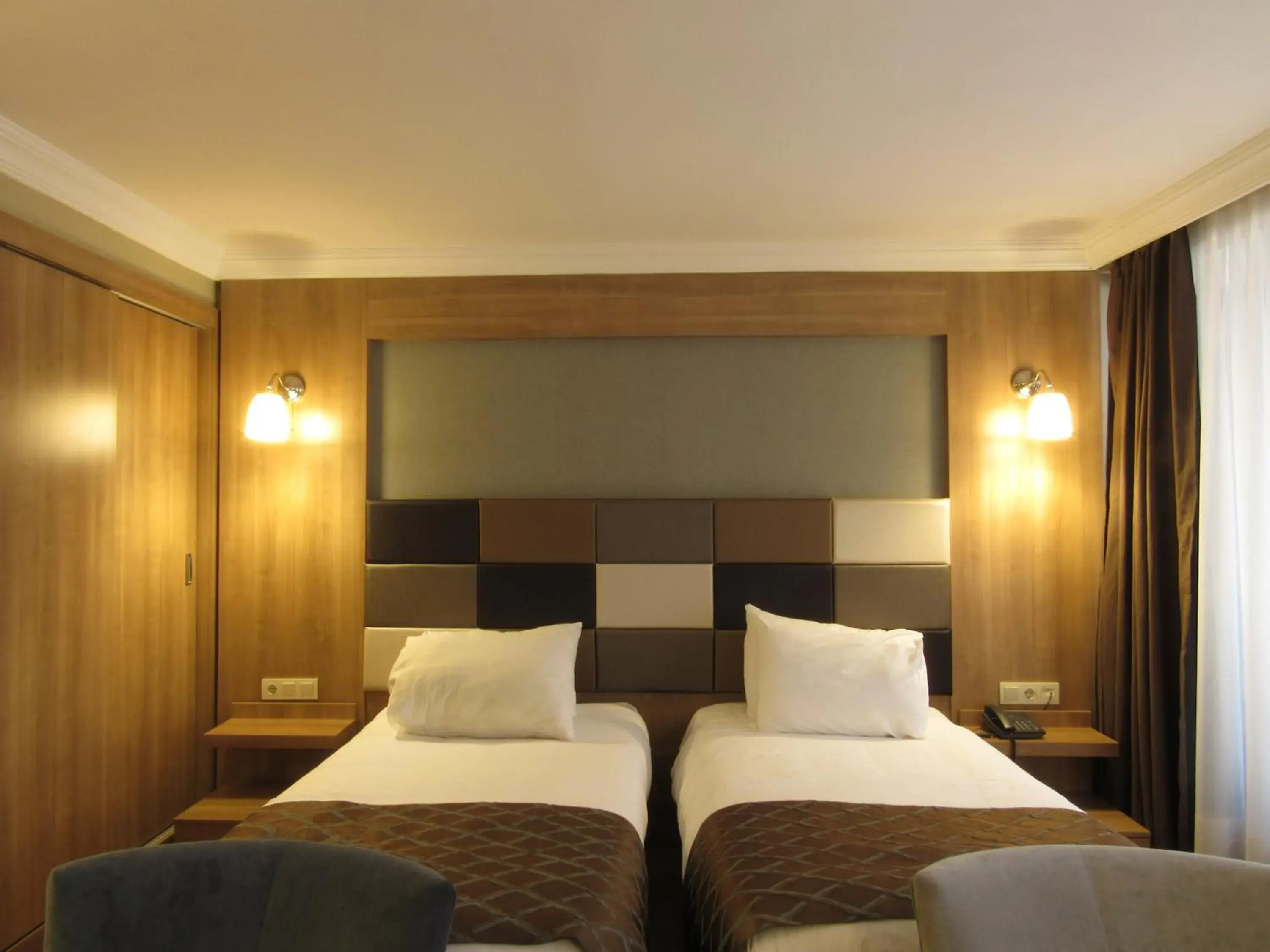 Standard Double or Twin Room in Kadikoy Park Suites Standard Double or Twin Room in Kadikoy Park Suites