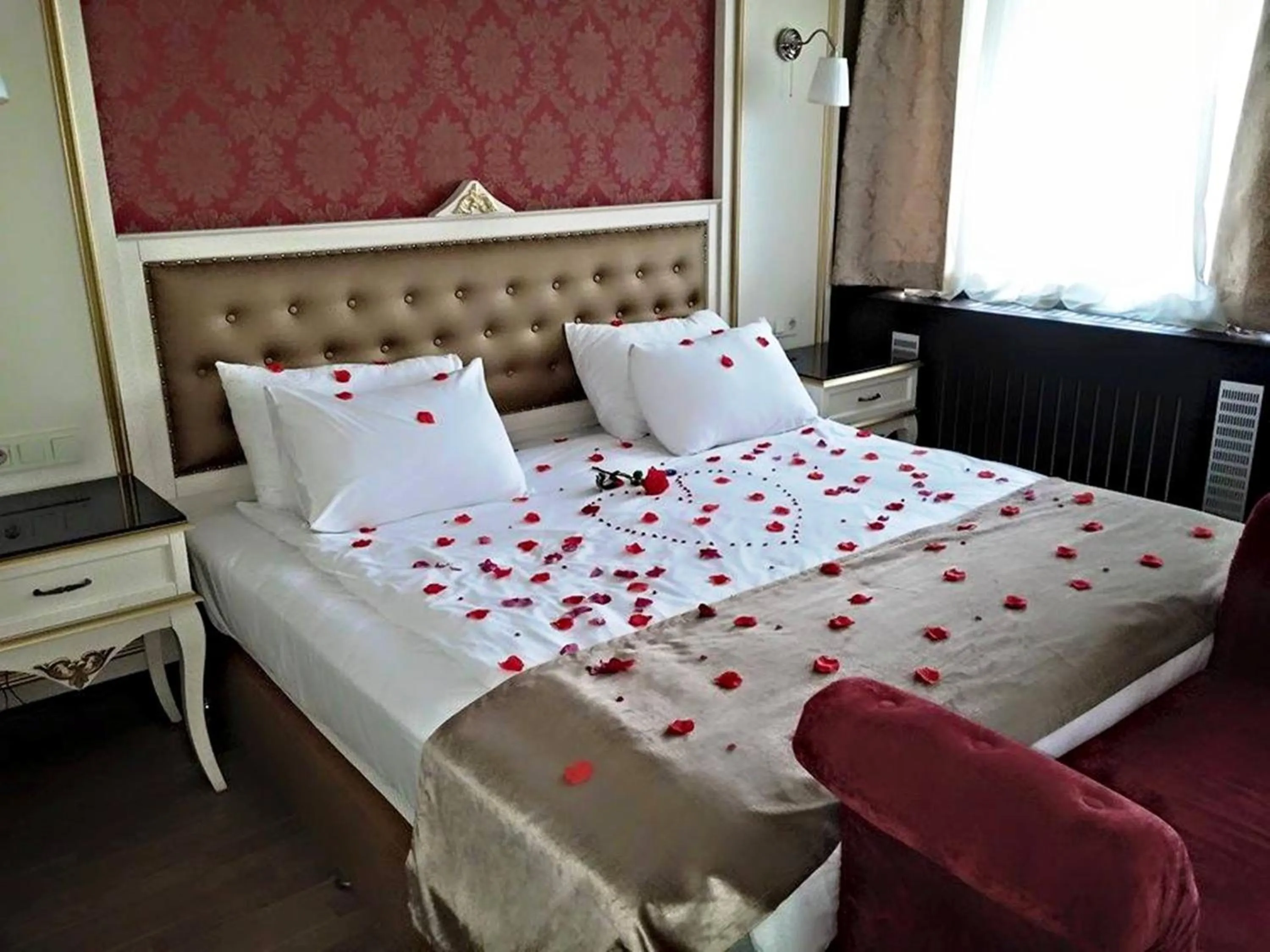 Bed in Kadikoy Park Suites