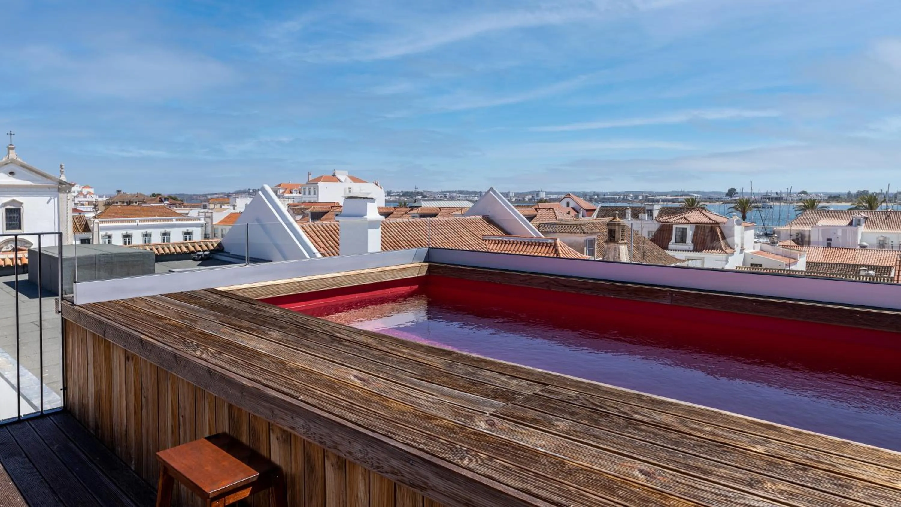 Swimming pool in Pousada Vila Real Santo Antonio
