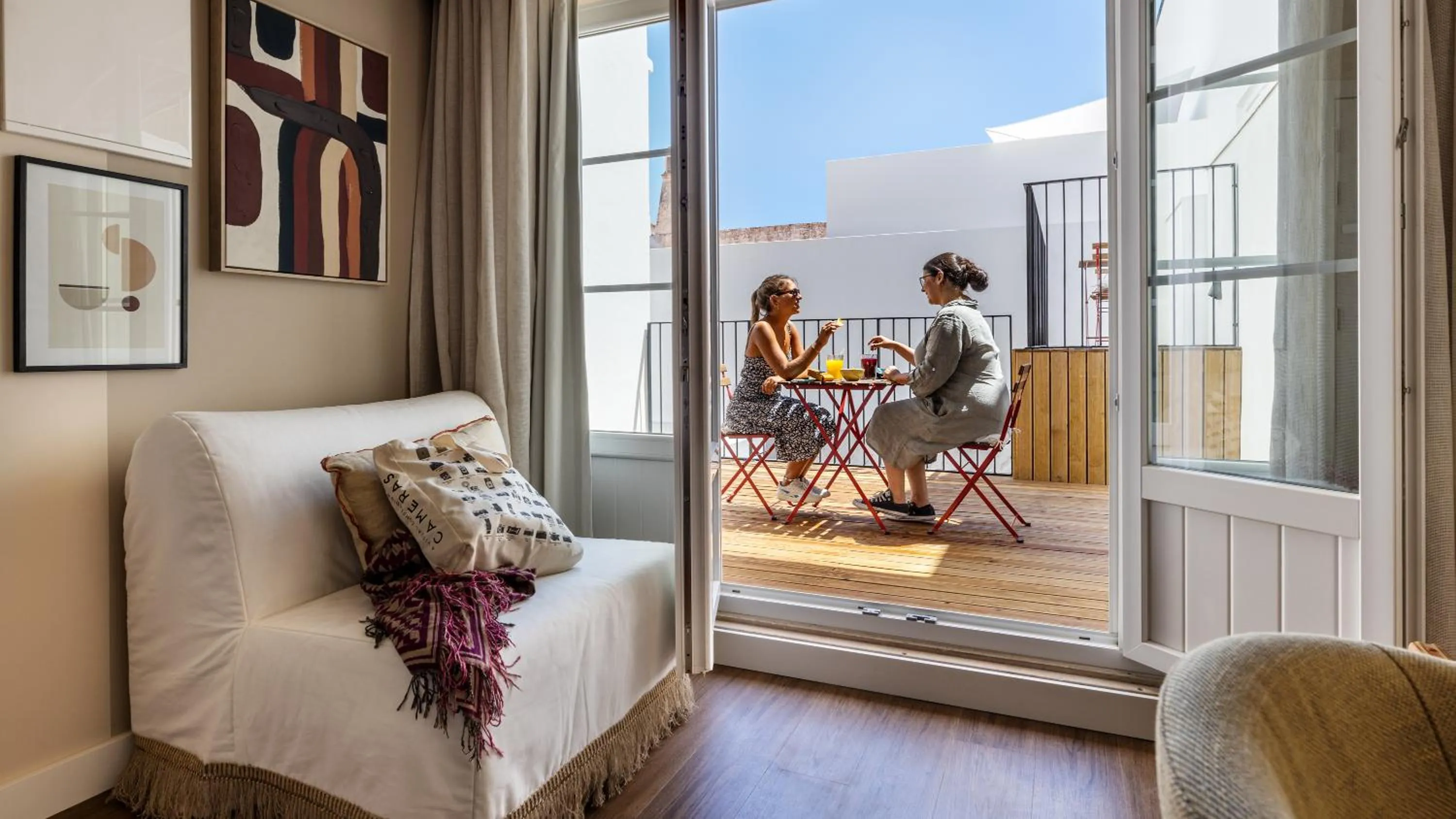 Balcony/Terrace, Bed in Pousada Vila Real Santo Antonio