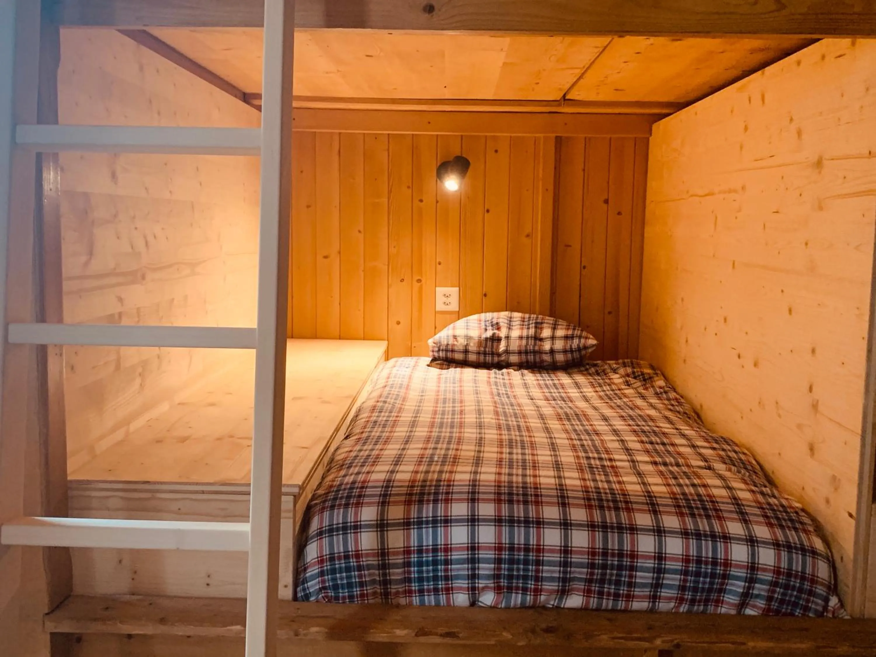 Bed in Freeride Hostel