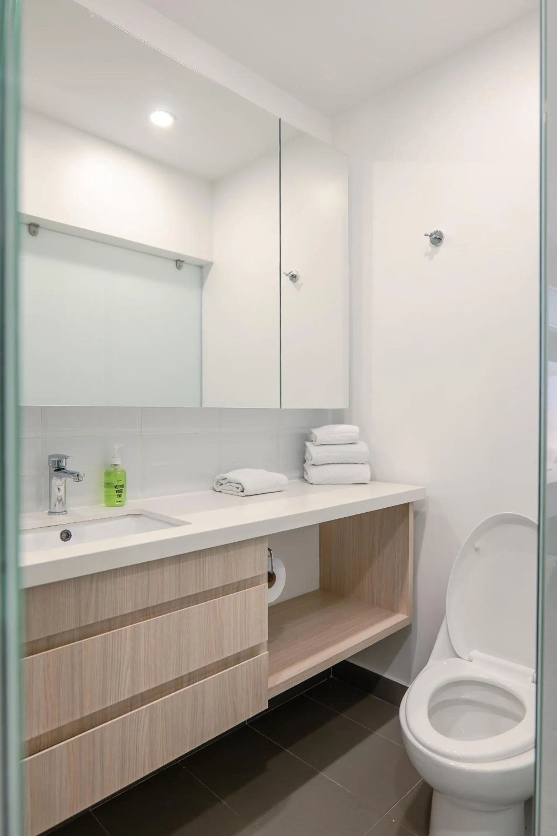 Bathroom in Spotty Bogotá Centro