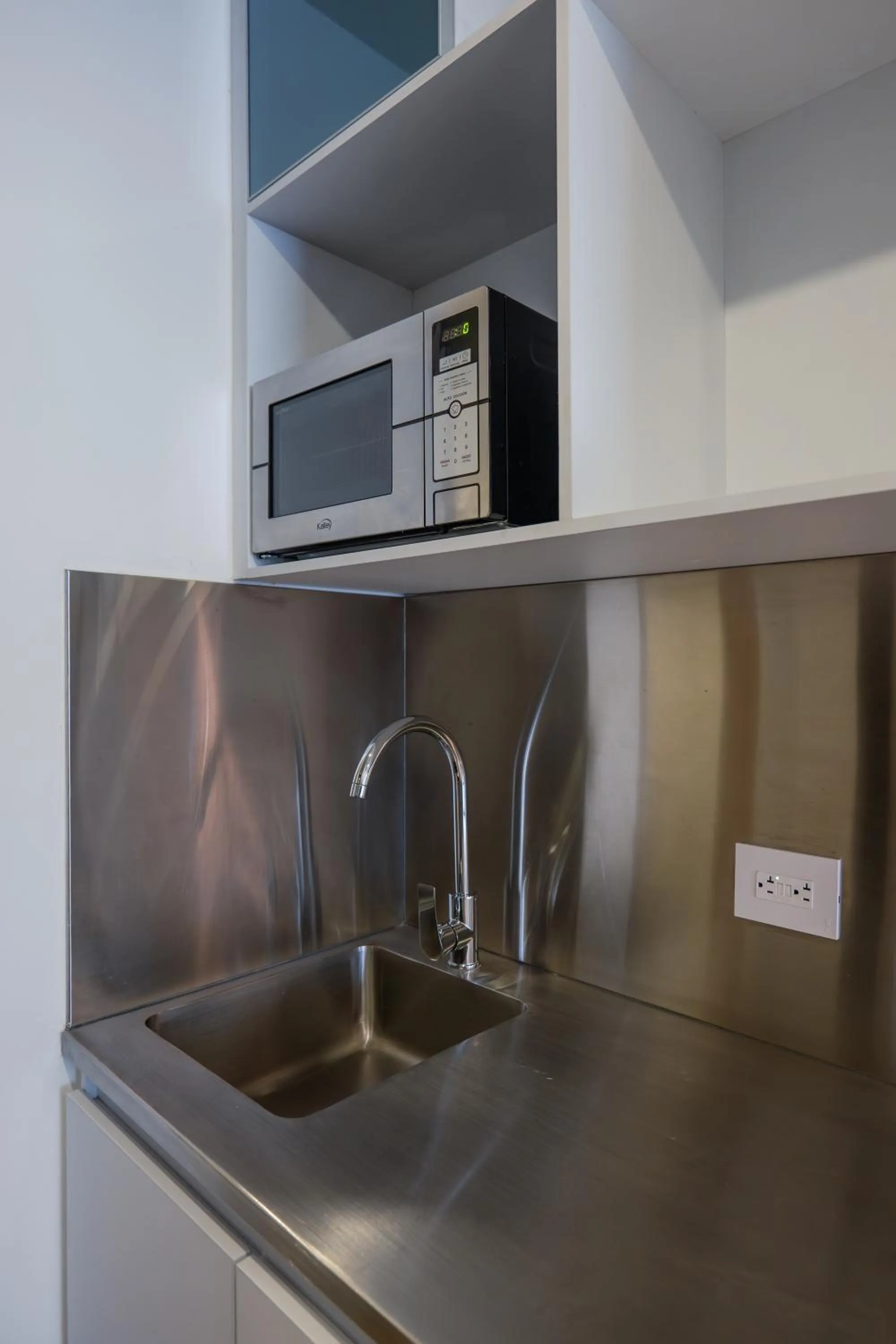 microwave in Spotty Bogotá Centro