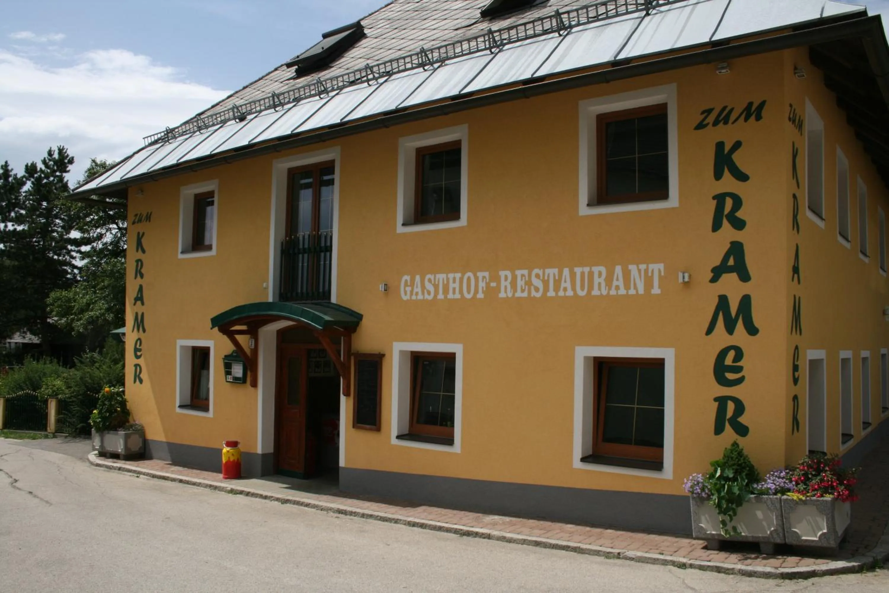 Facade/entrance in Gasthof Zum Kramer