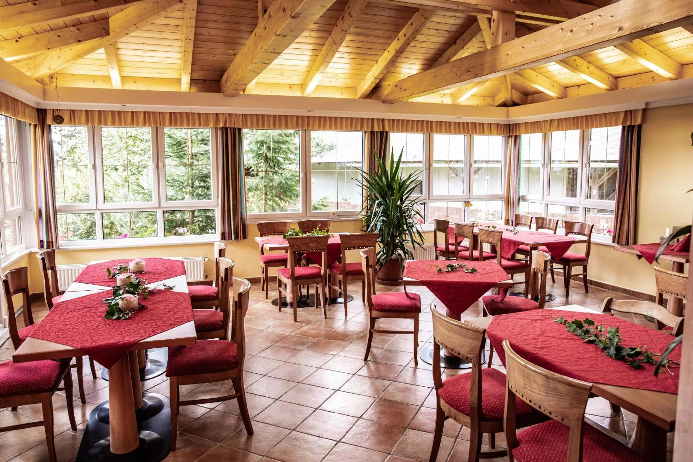 Restaurant/places to eat in Gasthof Zum Kramer