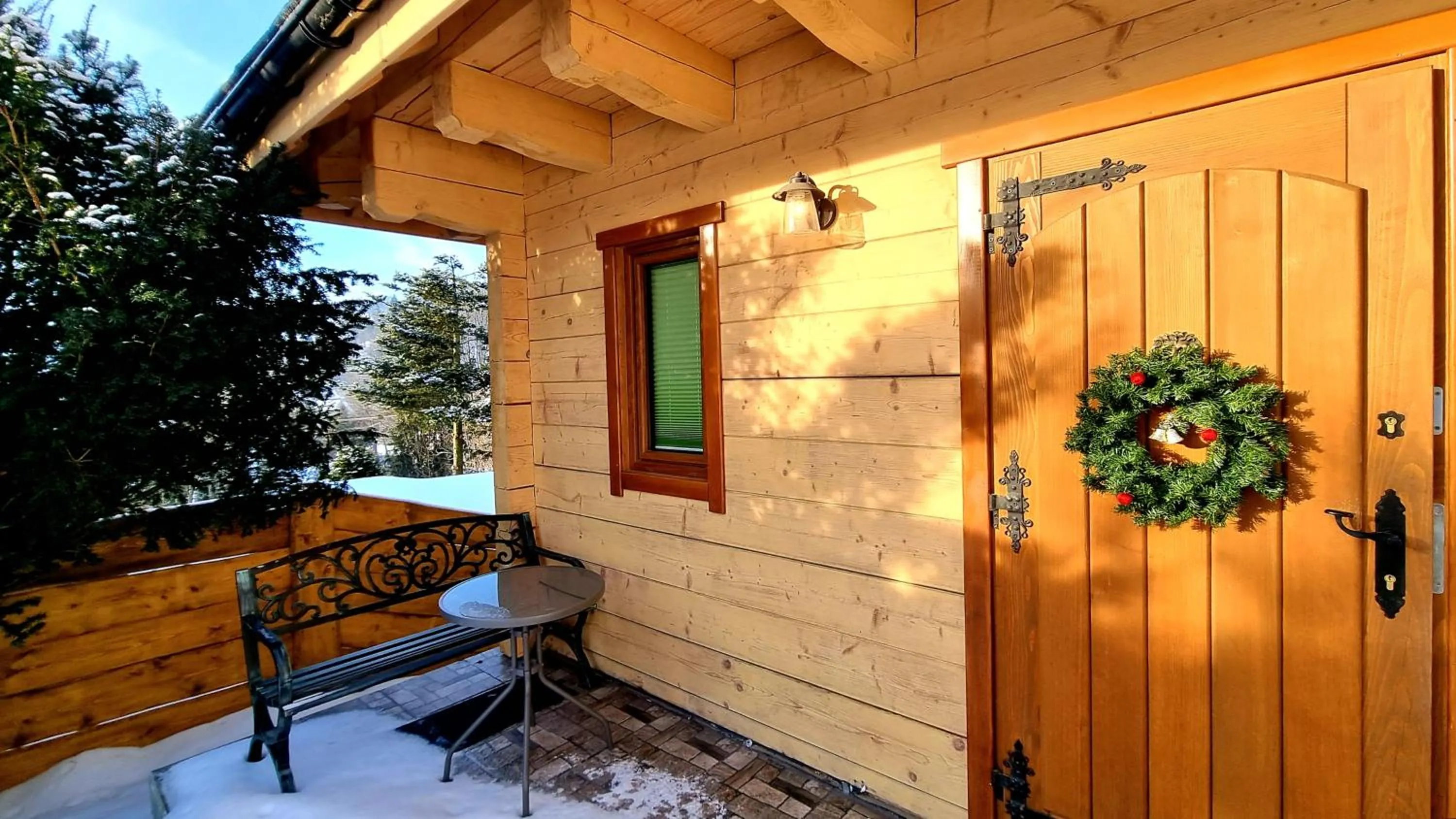 Facade/entrance in Rezydencja Barrettski