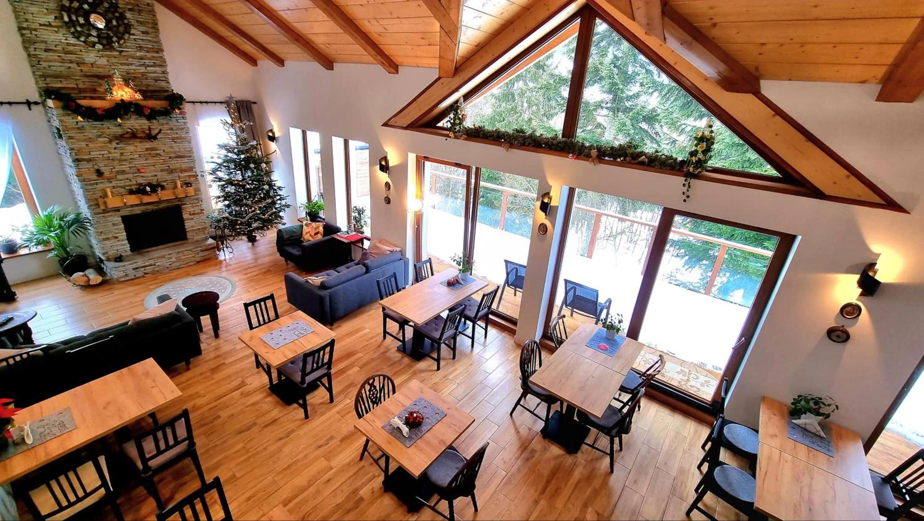 Dining area in Rezydencja Barrettski