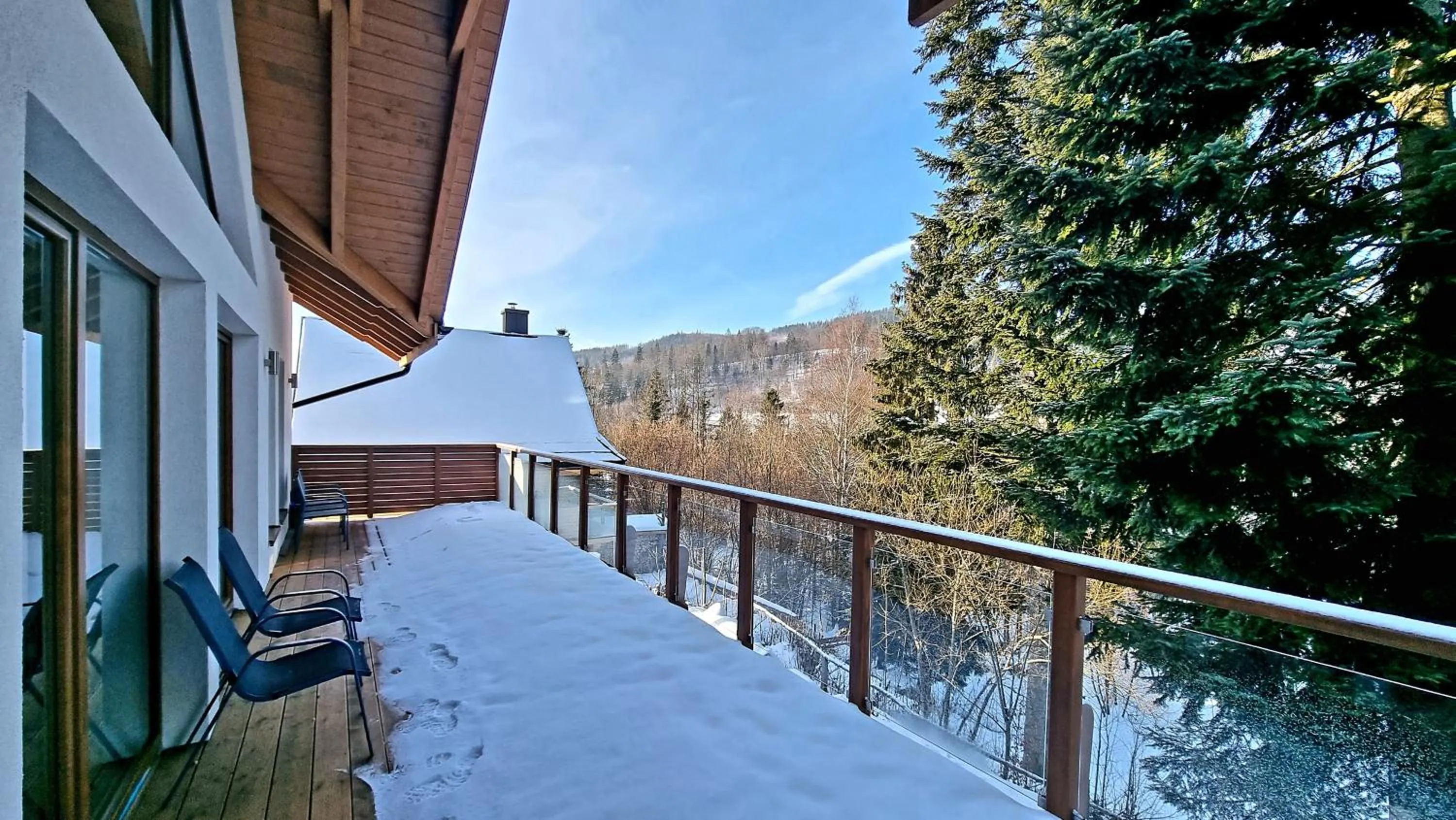 Winter in Rezydencja Barrettski