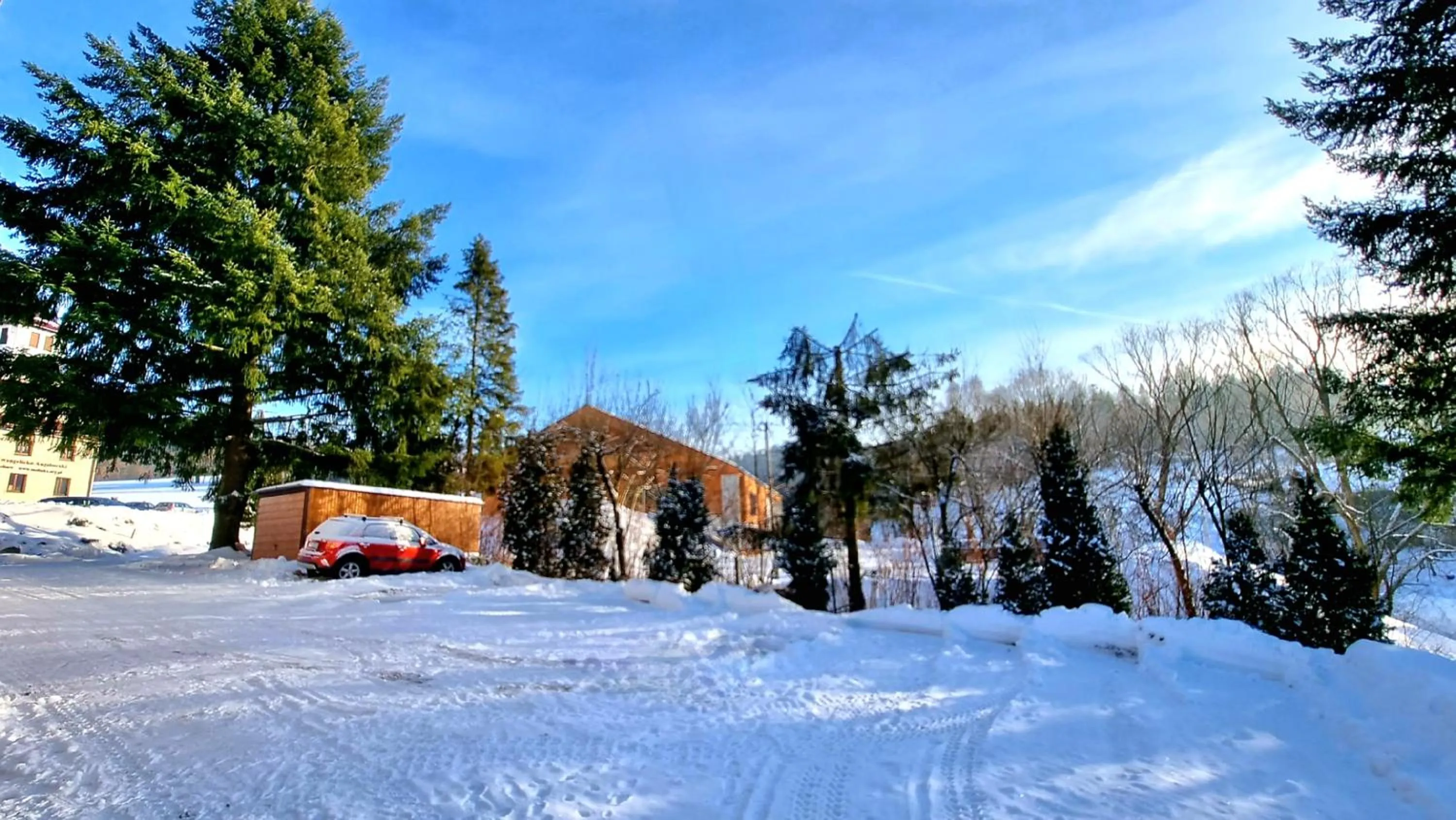 Property building in Rezydencja Barrettski