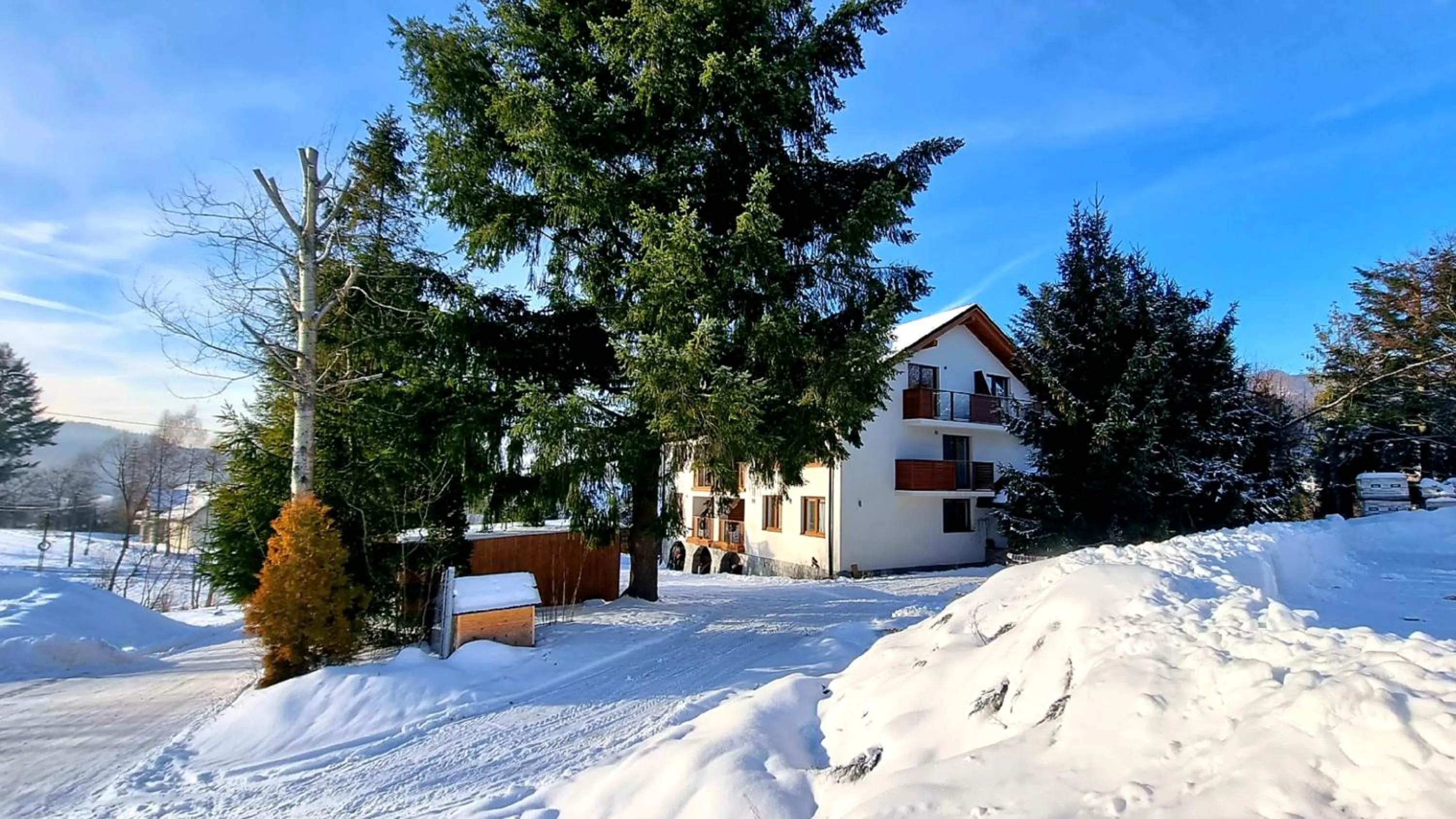 Property building in Rezydencja Barrettski