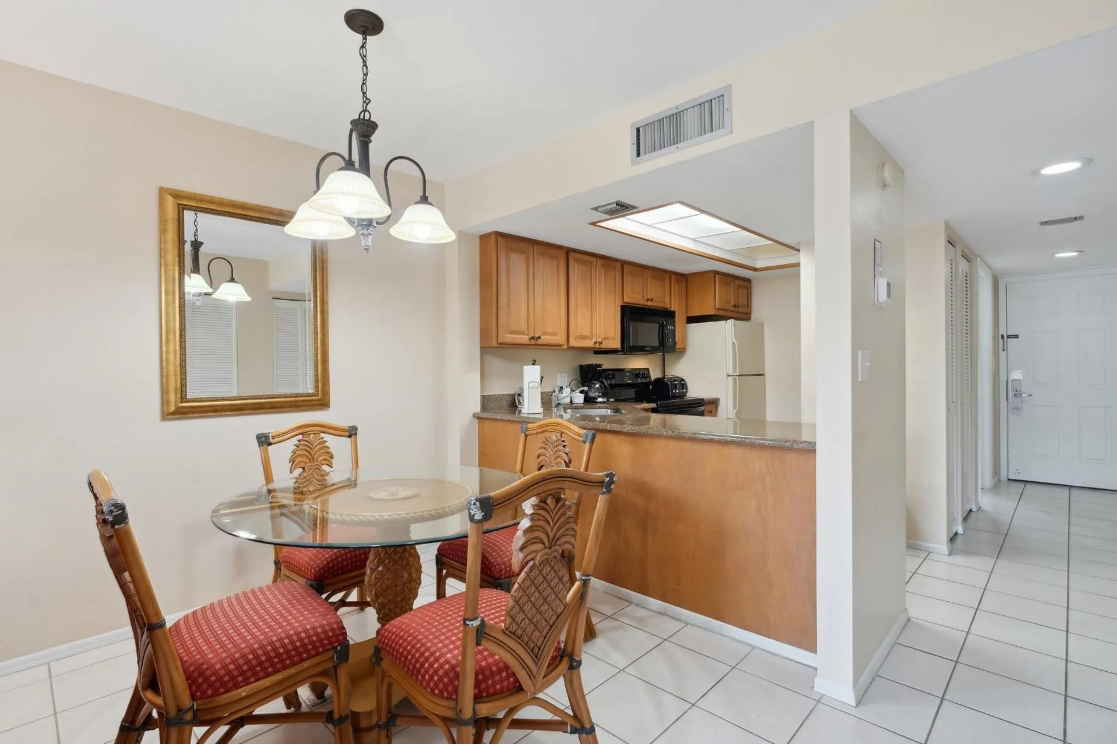 Dining area in Park Shore Resort by Mike Z Rentals