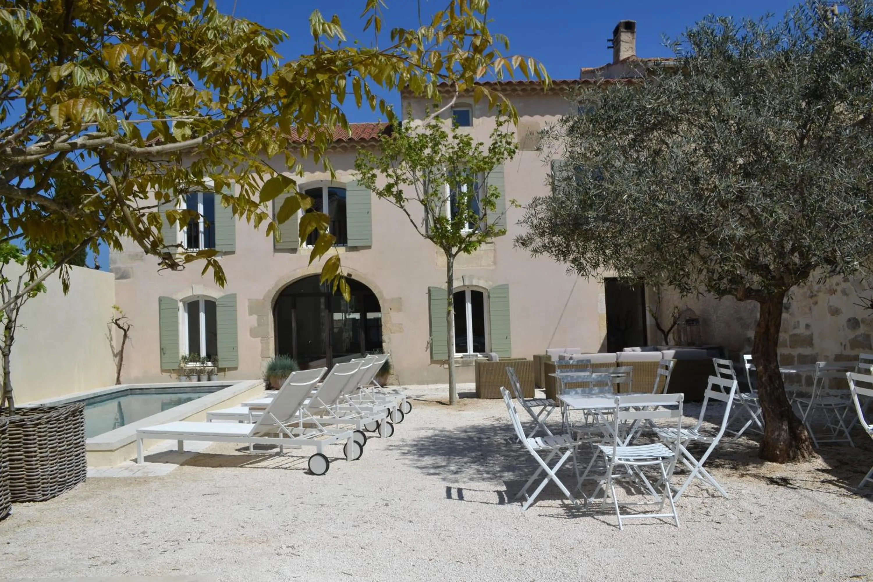 Property building in Mas À l'Improviste