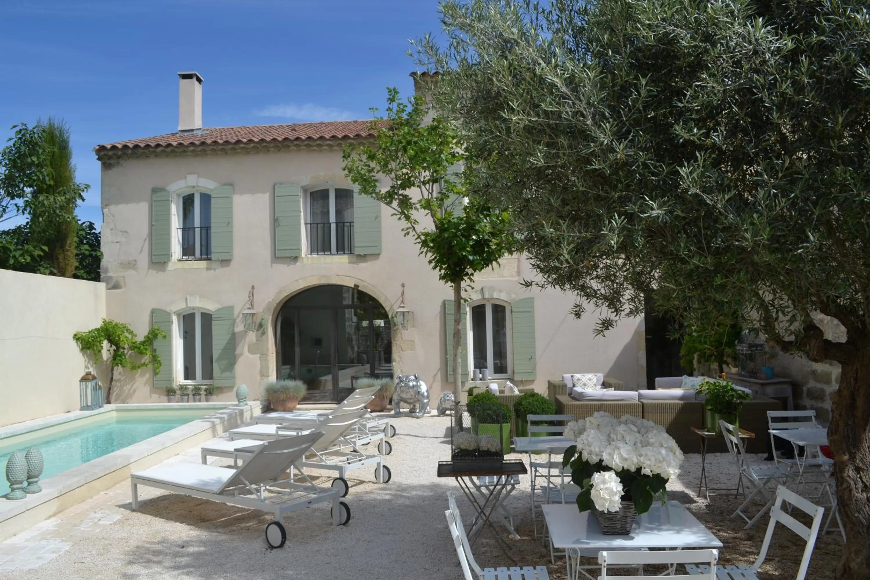 Property building in Mas À l'Improviste