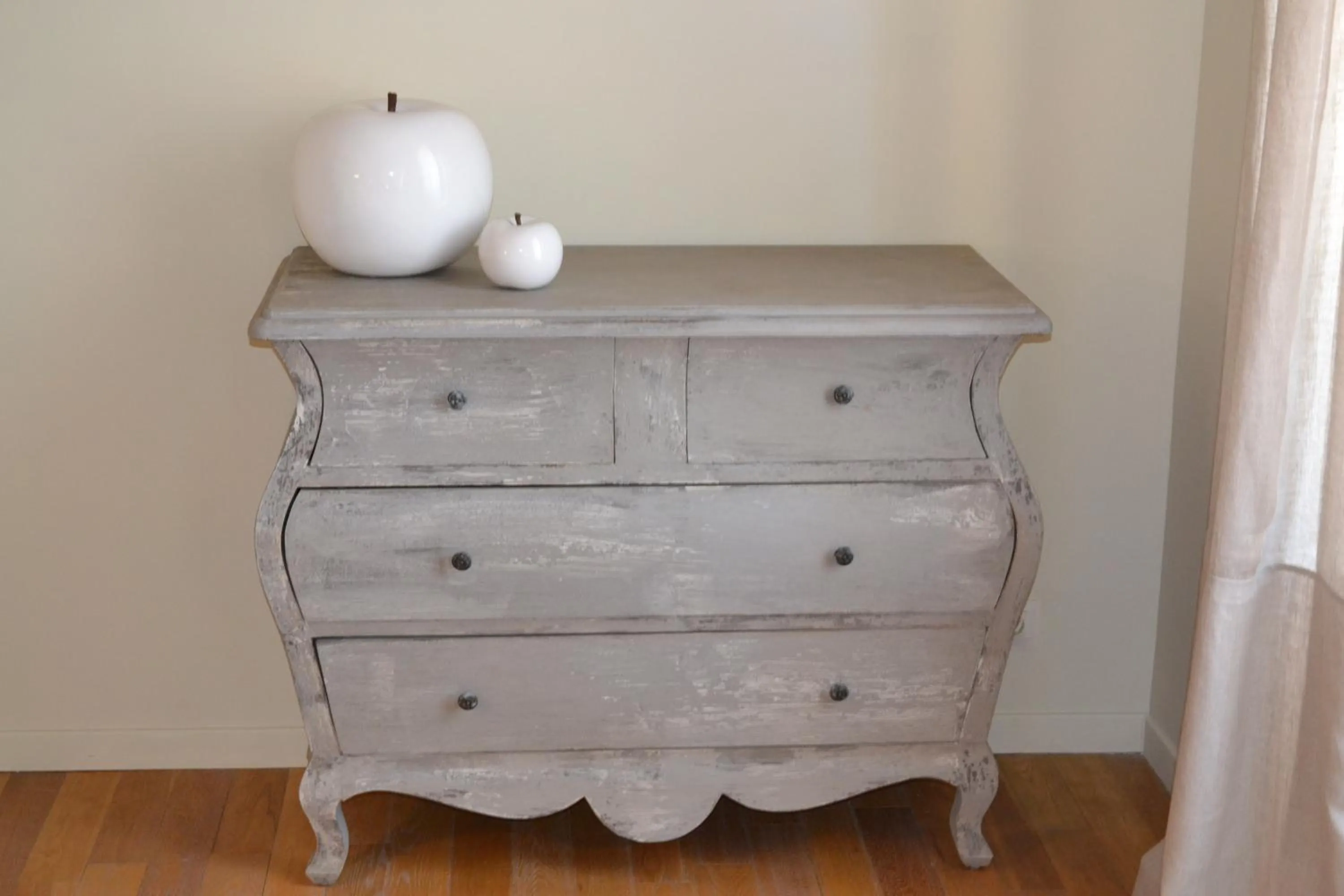 Decorative detail in Mas À l'Improviste