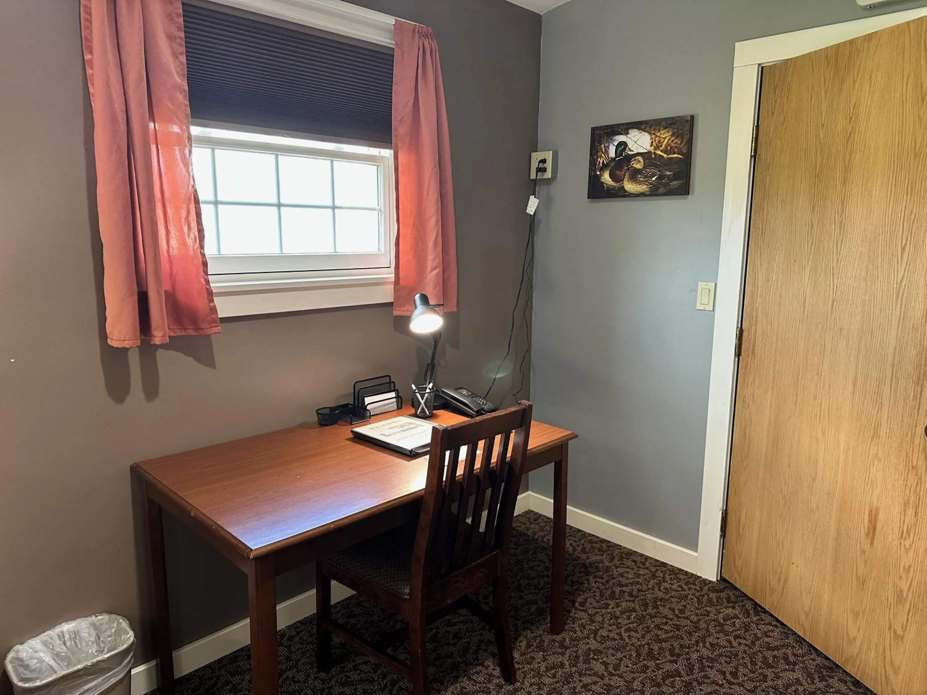 Business facilities in Ivey's Motor Lodge