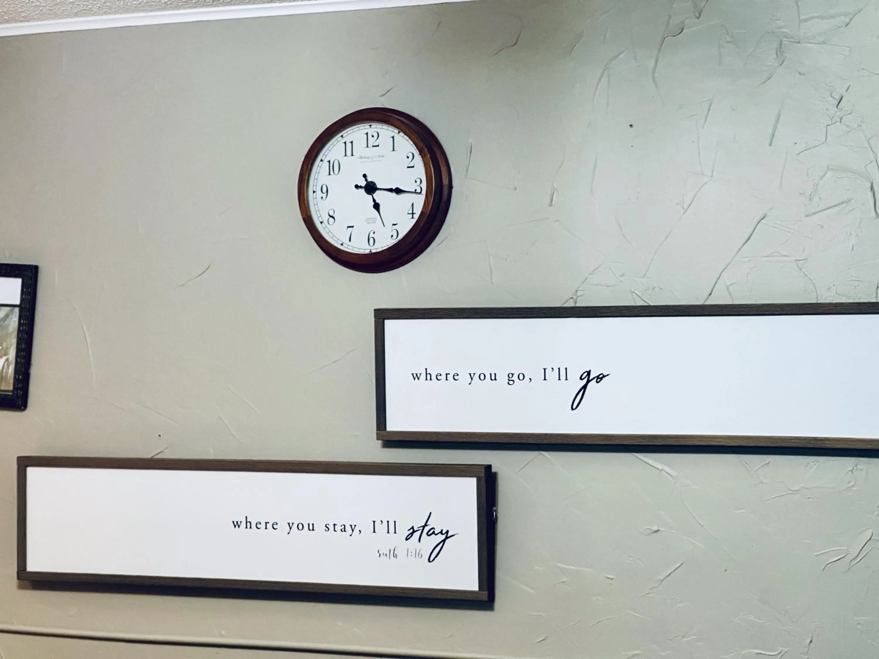 Lobby or reception in Ivey's Motor Lodge