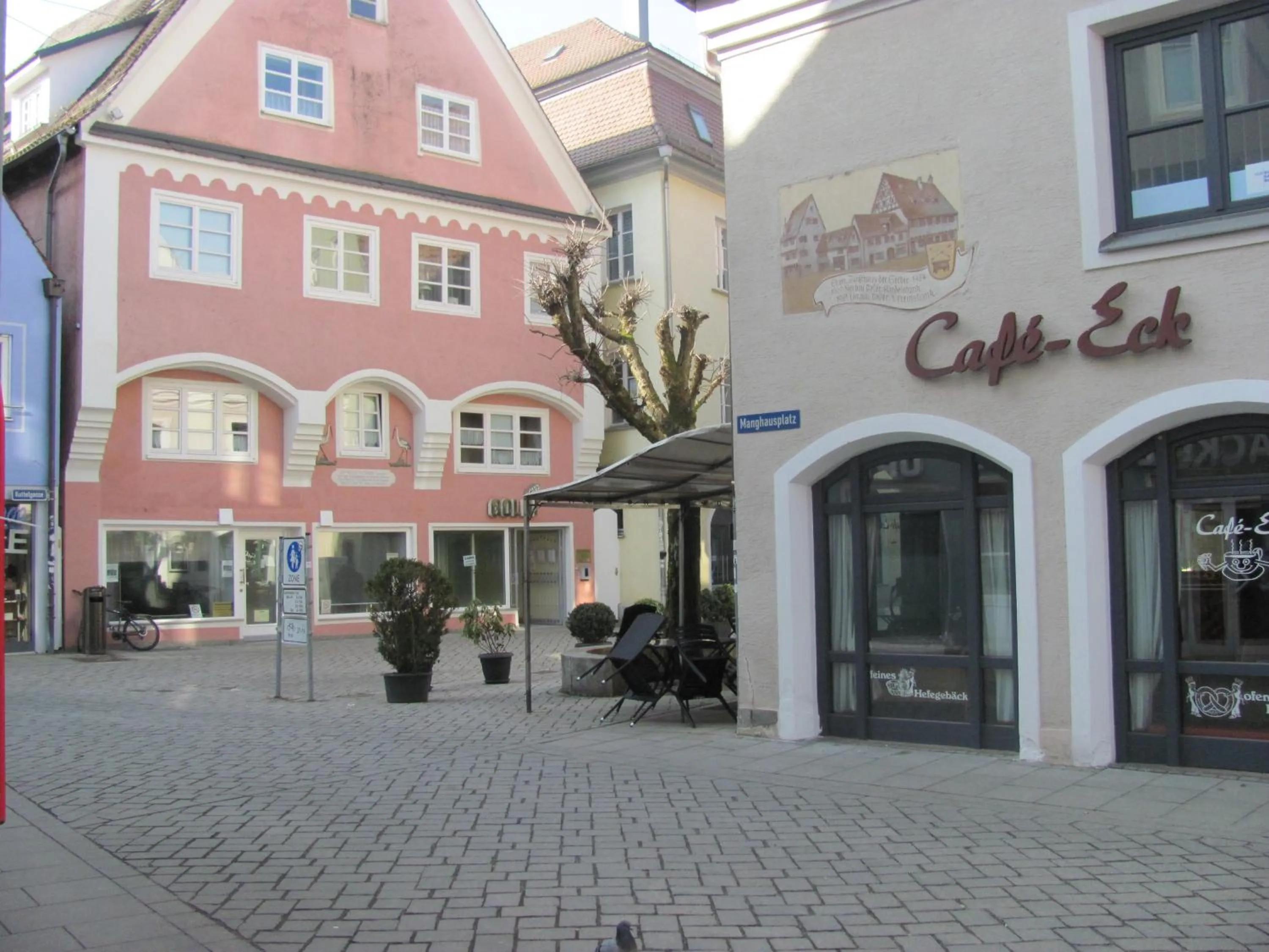 Property building in Apartment Storchenfärbe