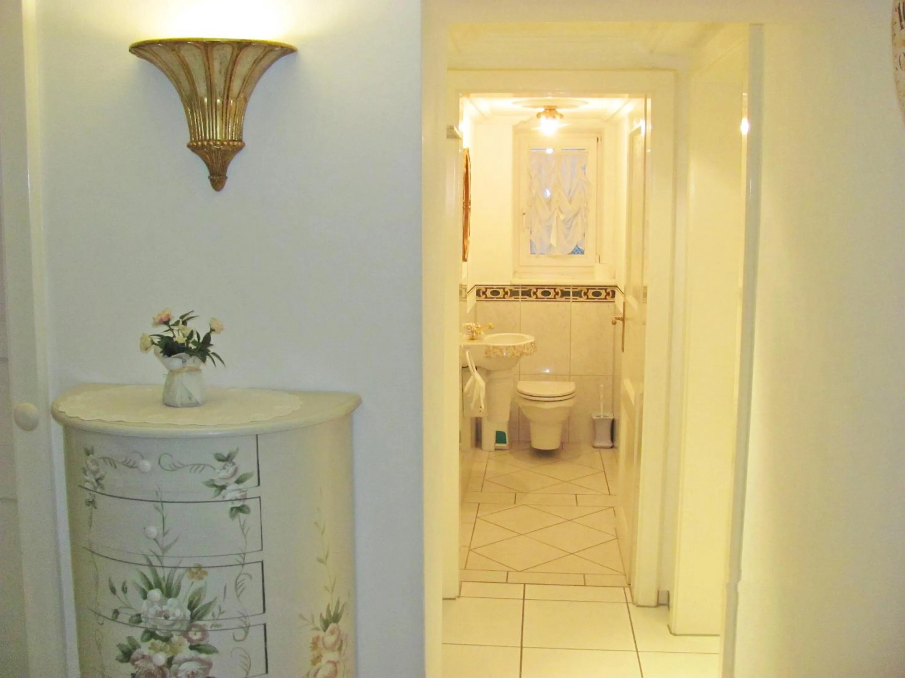 Bathroom in Apartment Storchenfärbe