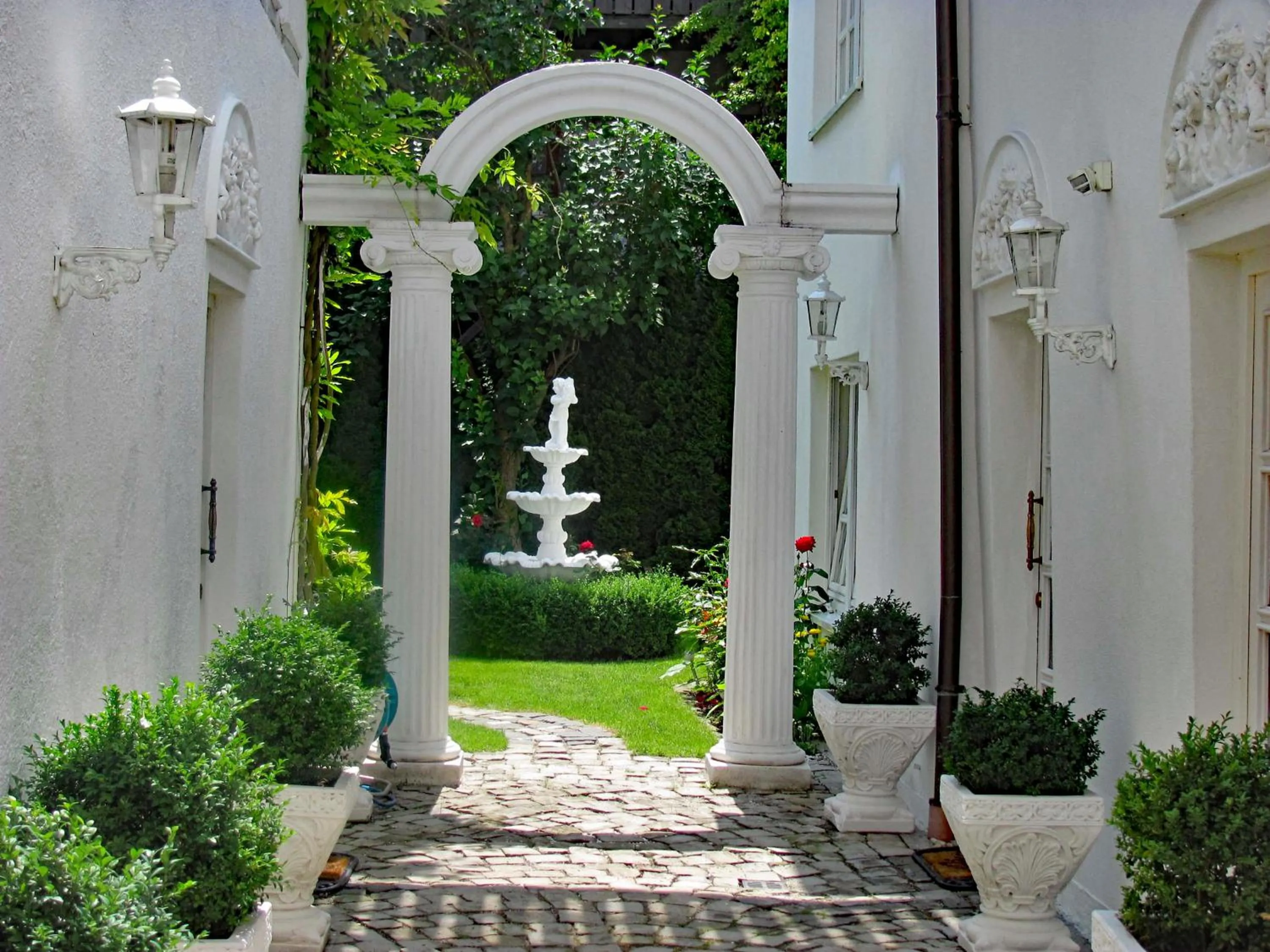 Garden in Apartment Storchenfärbe