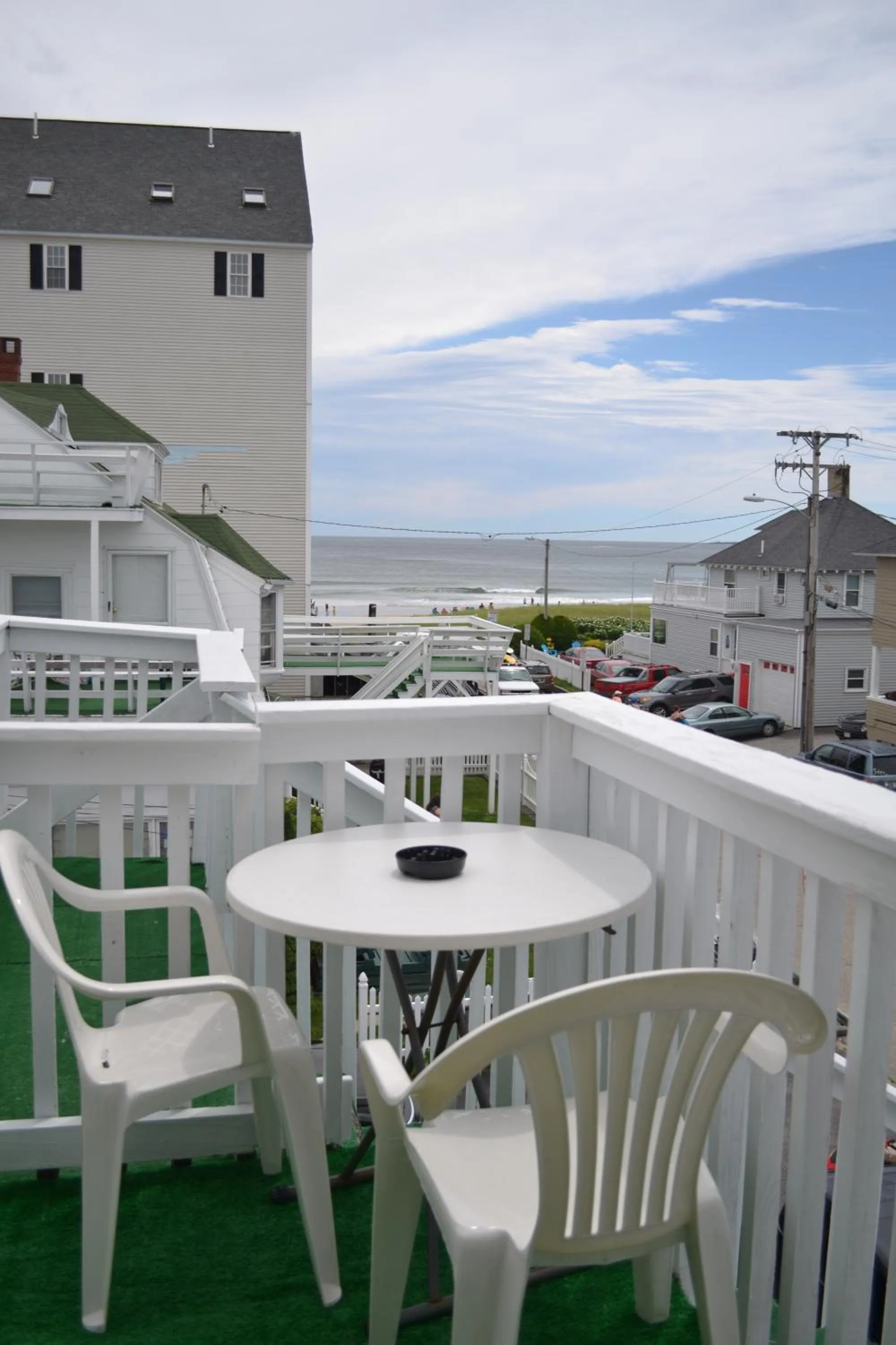 Day in The New Oceanic Inn