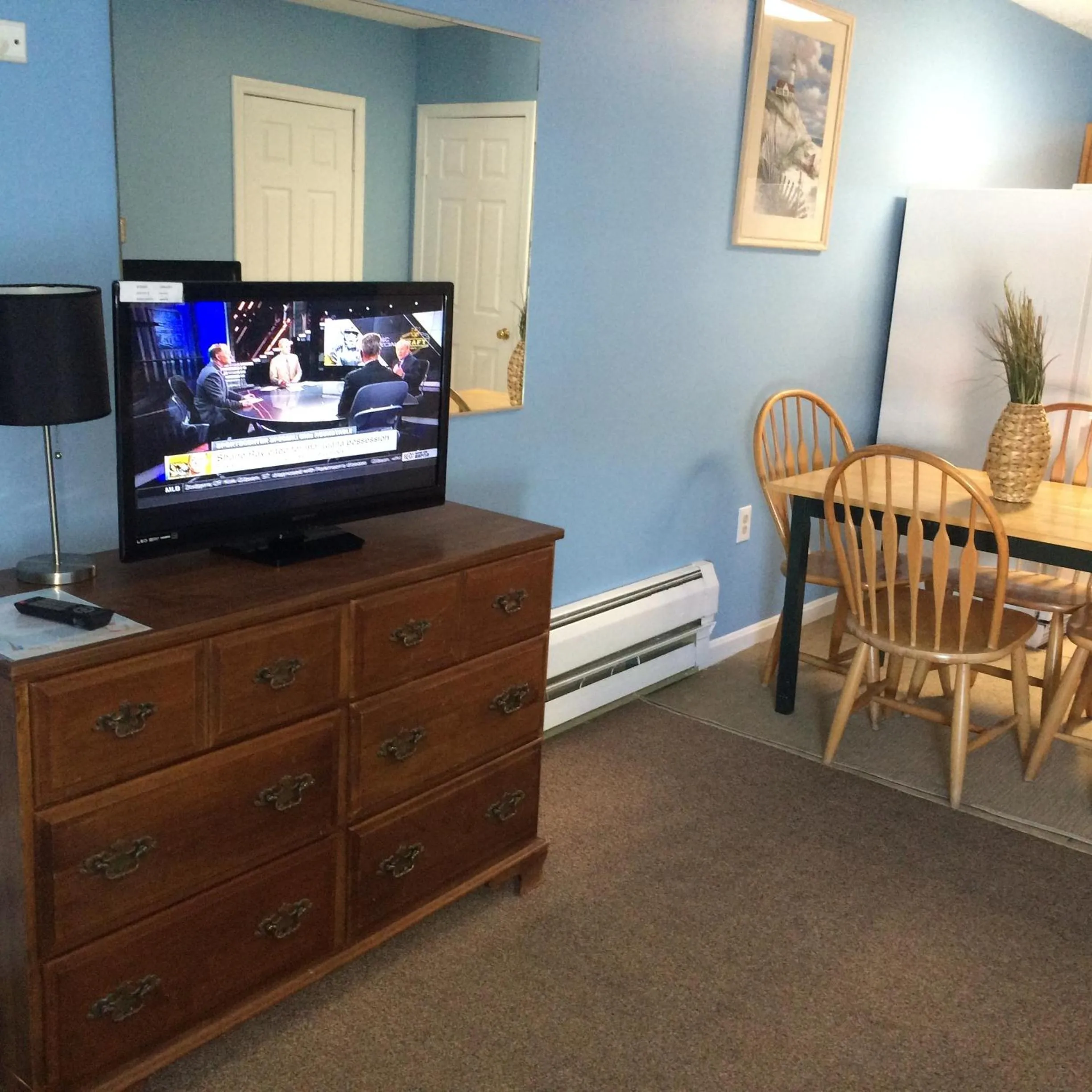 Dining area in The New Oceanic Inn
