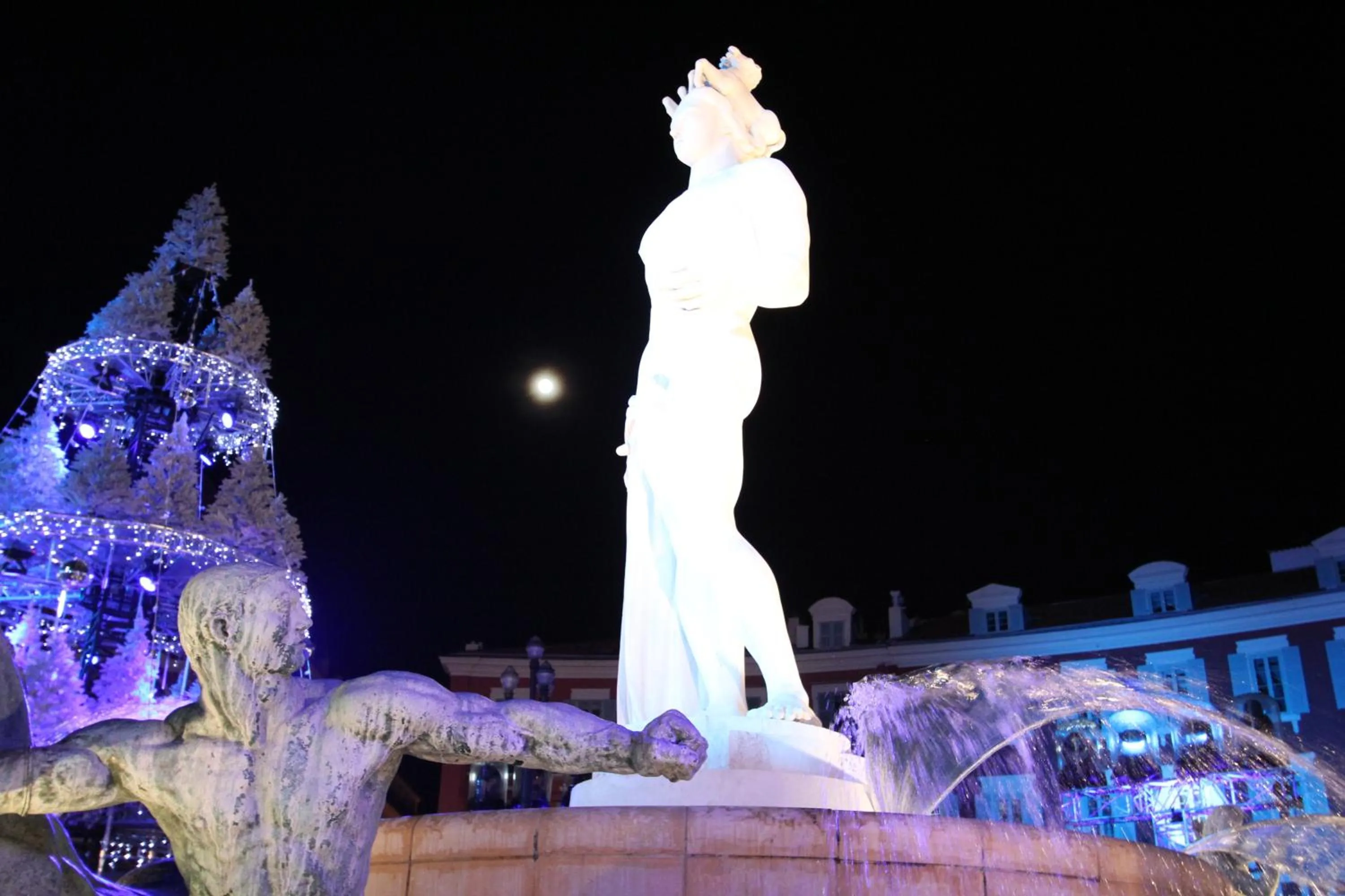 Facade/entrance in Nice Massena