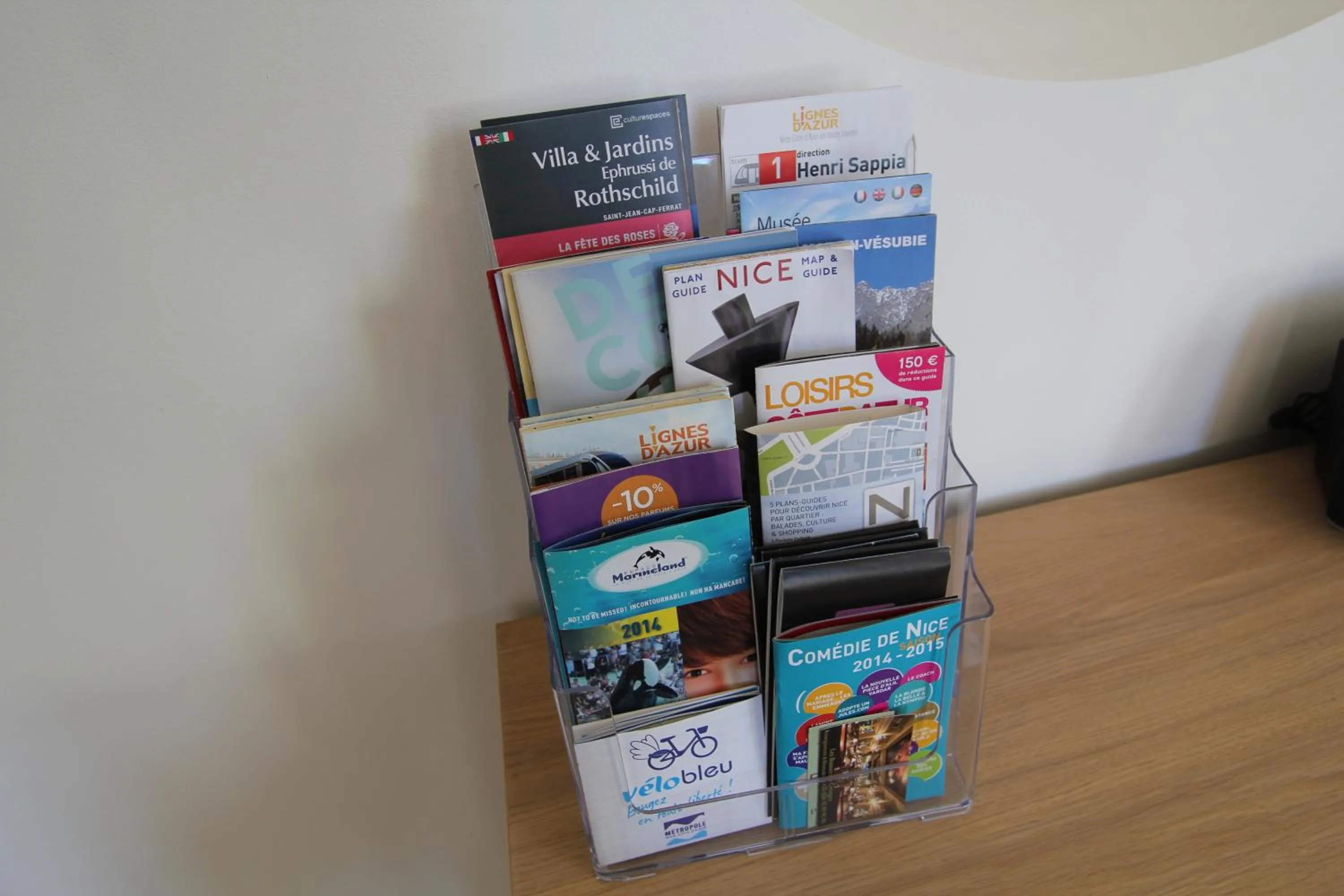 Logo/Certificate/Sign in Nice Massena