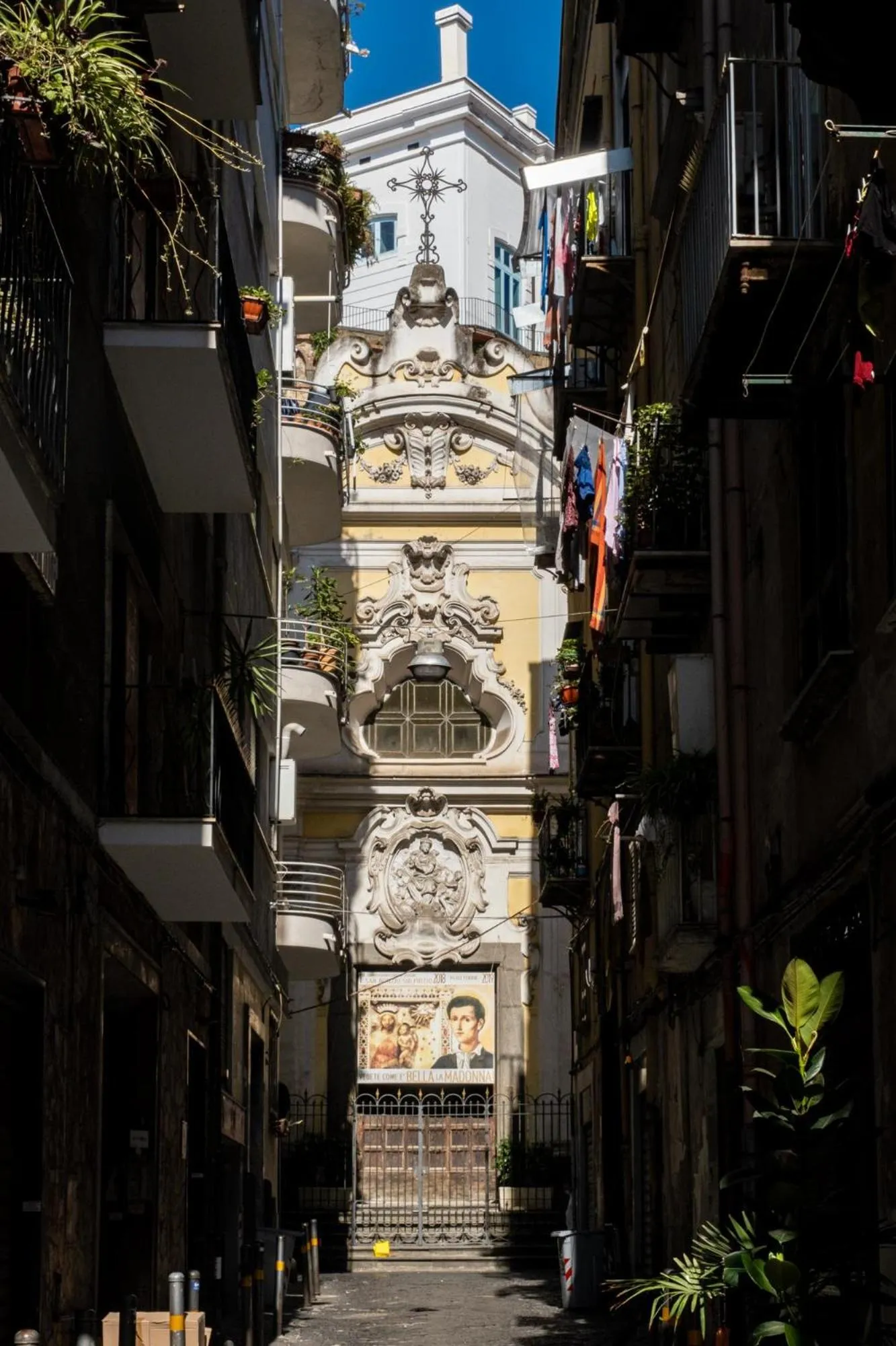 Property building in casajammone naples b&b