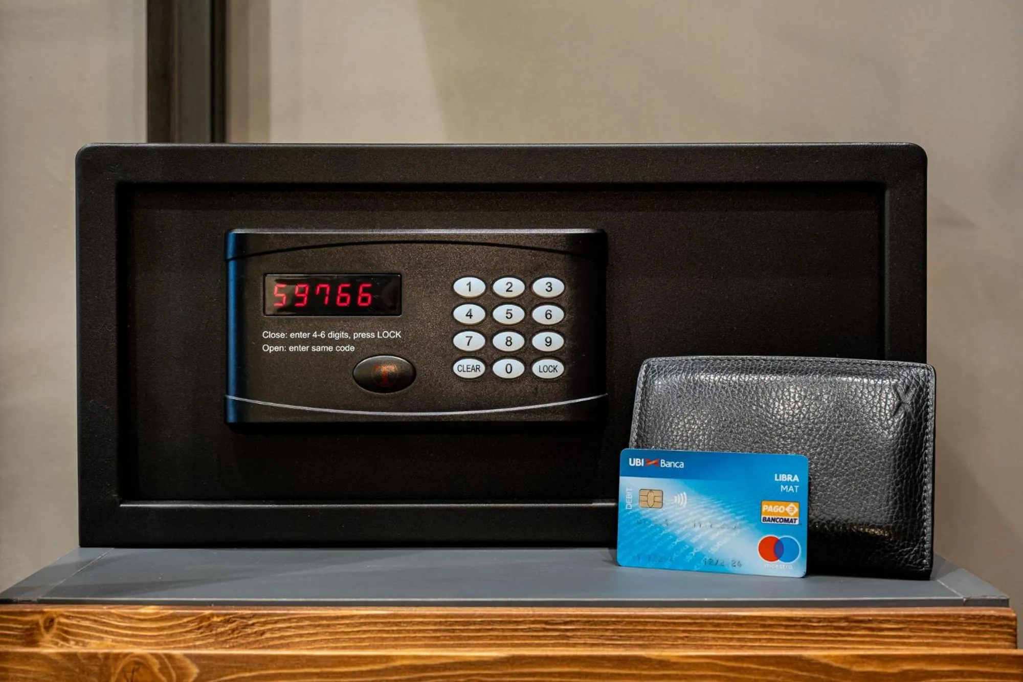 TV and multimedia in casajammone naples b&b