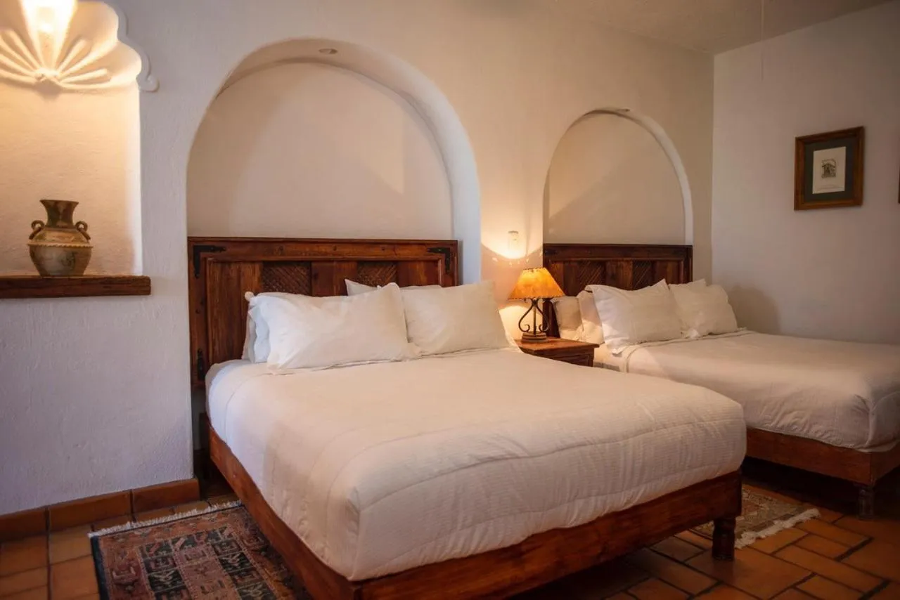 Bed in El Alcazar
