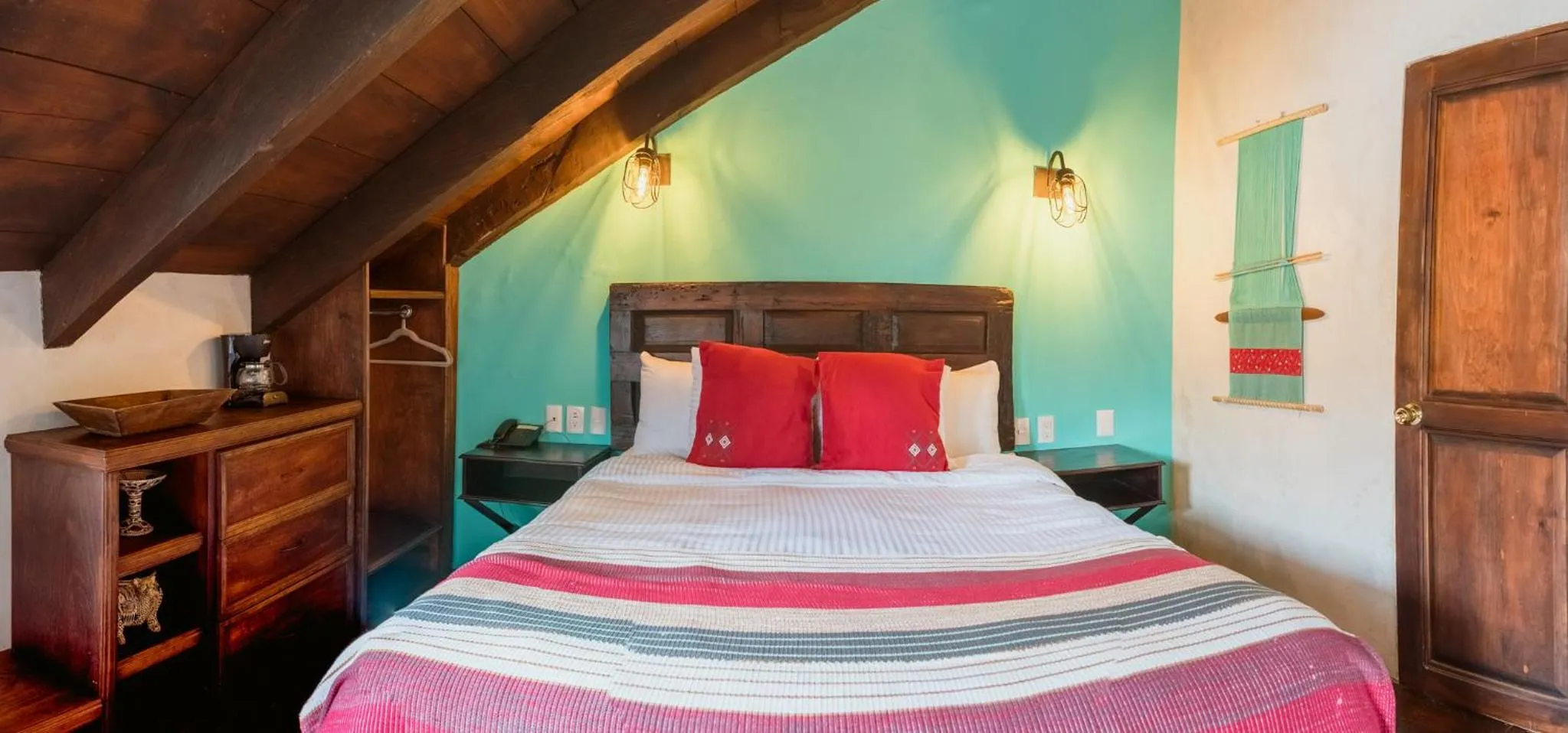 Bed in Yox Hotel Boutique