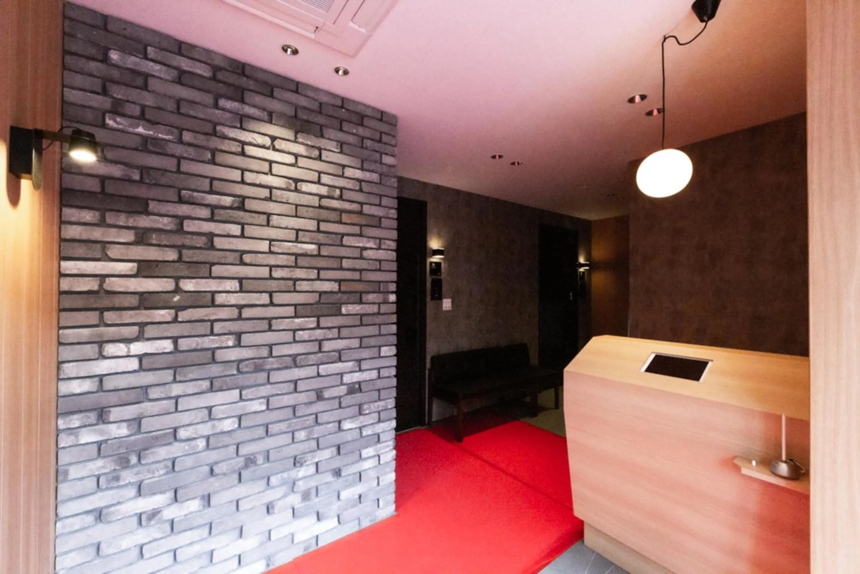 Lobby or reception in GRAND BASE Hiroshima Hikarimachi