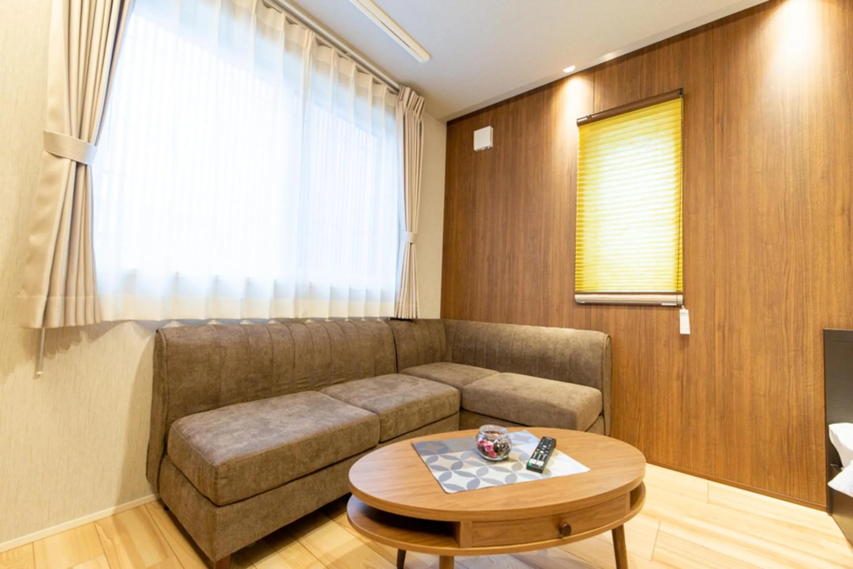 Photo of the whole room in GRAND BASE Hiroshima Hikarimachi