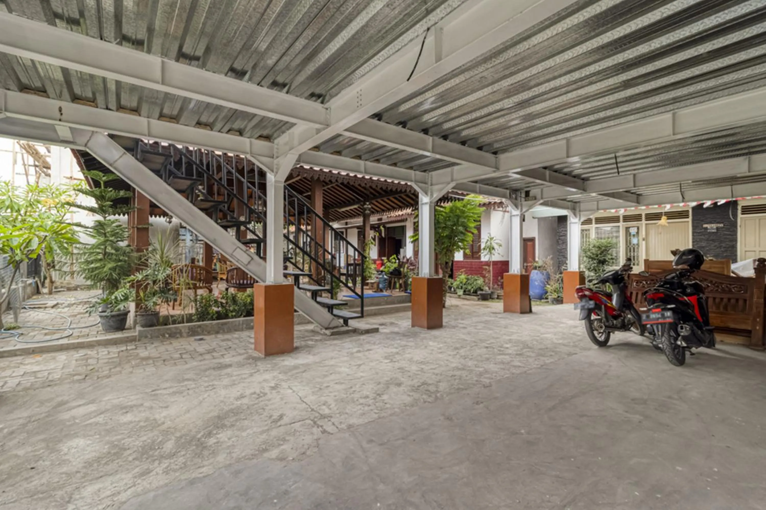 Property building in RedDoorz Syariah near Wijilan 2 Yogyakarta