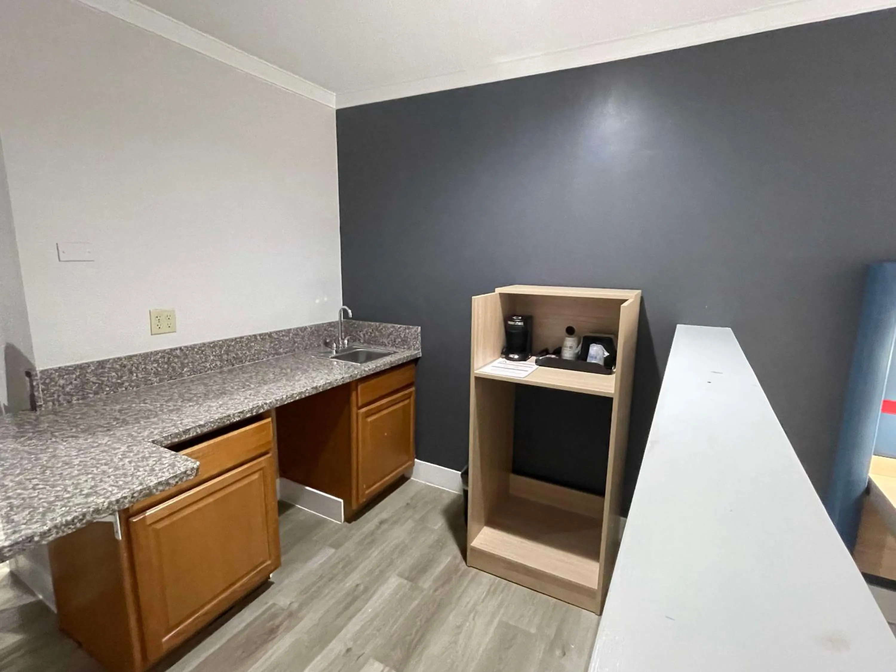 Bedroom in The Midtowner Hotel, SureStay Collection by Best Western