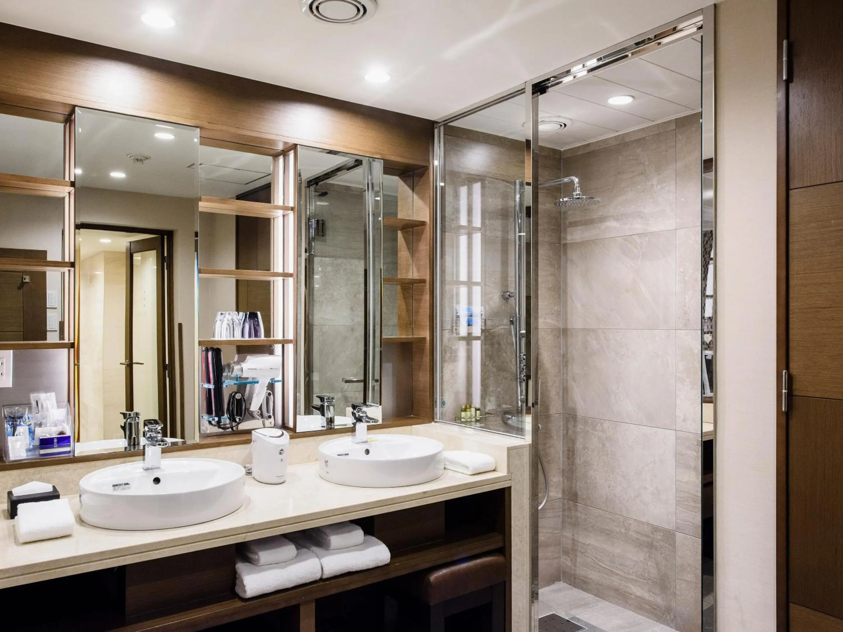 Bathroom in Meguroholic Hotel