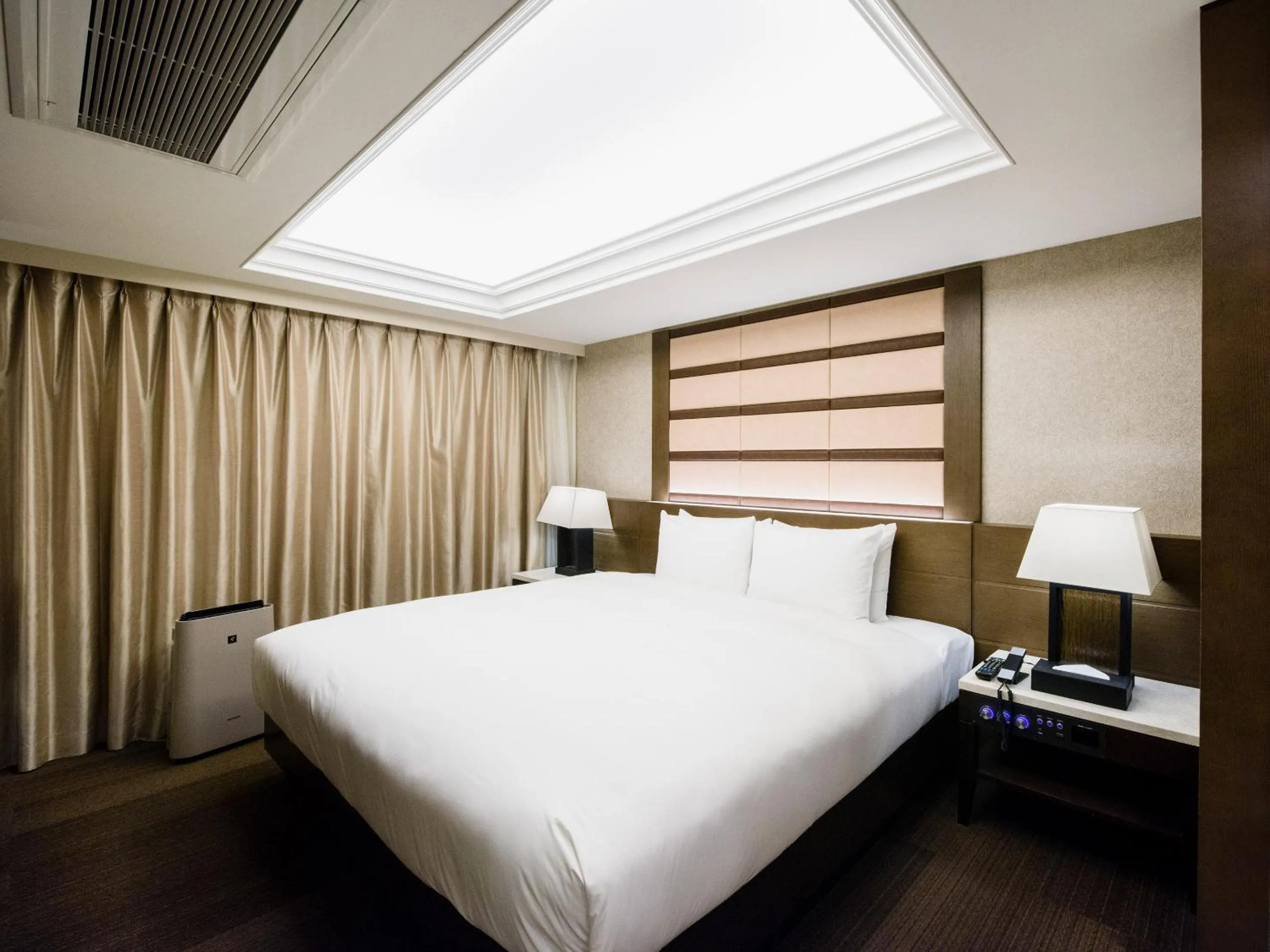 Bed in Meguroholic Hotel