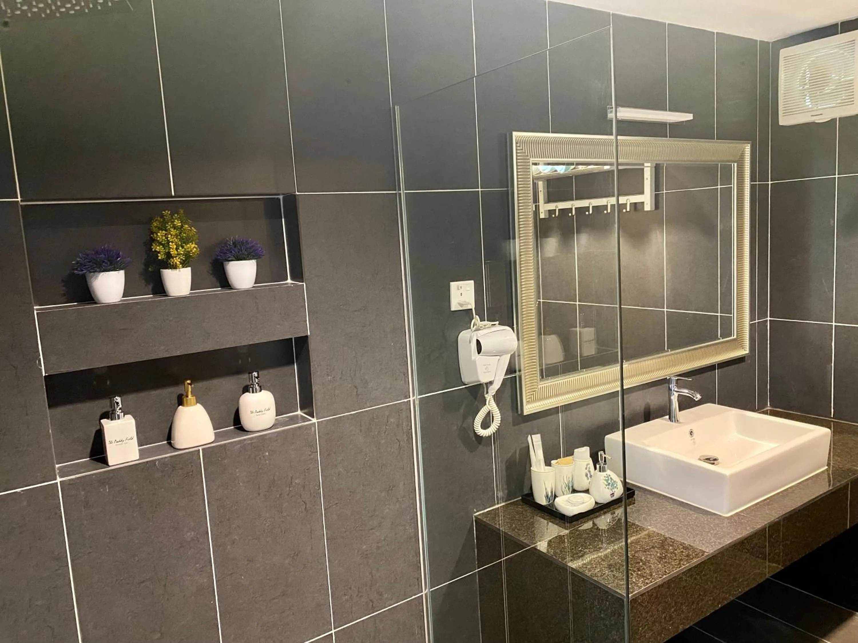 Bathroom in The Paddy Field - Private Pool Villas