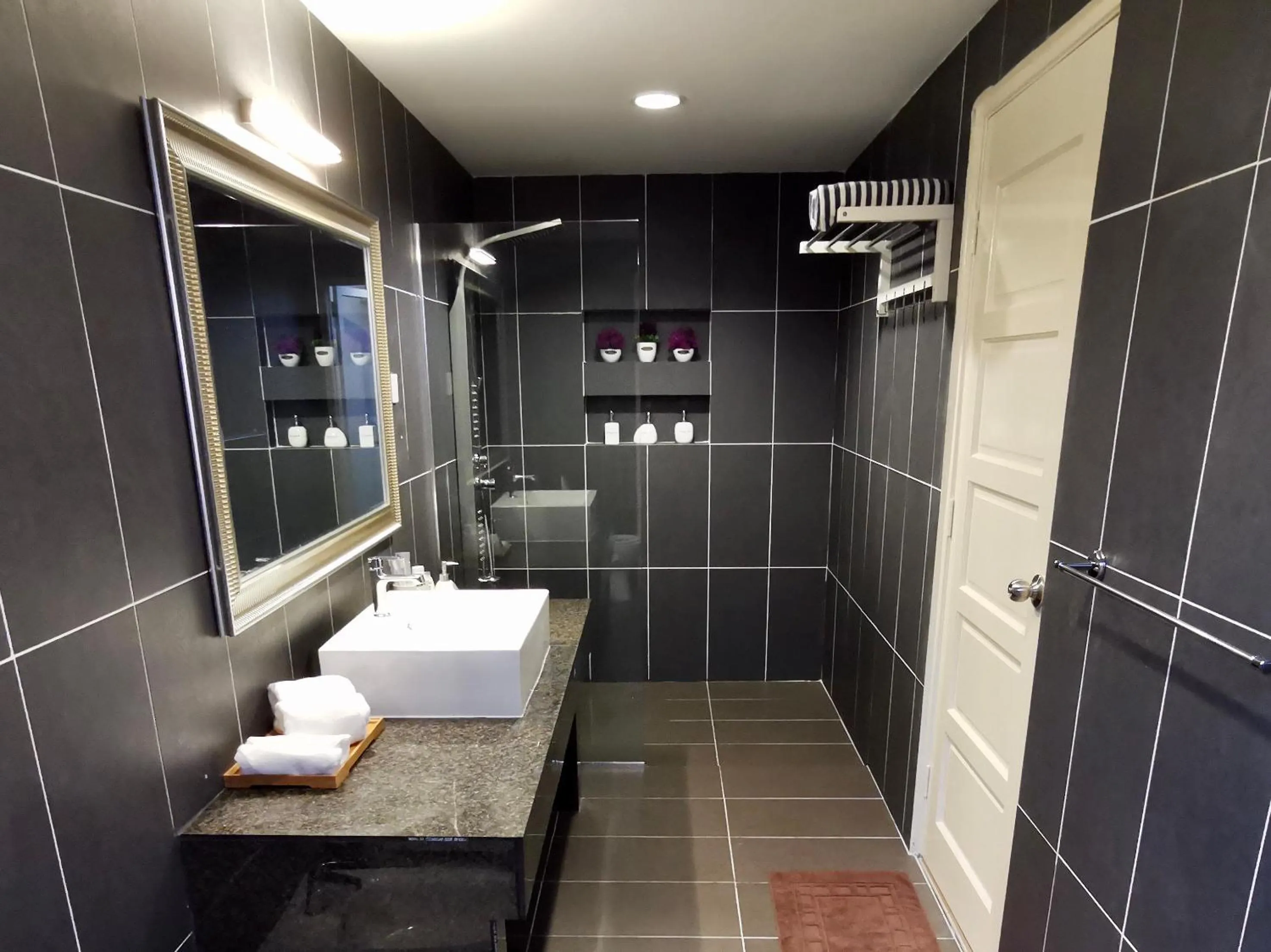 Bathroom in The Paddy Field - Private Pool Villas