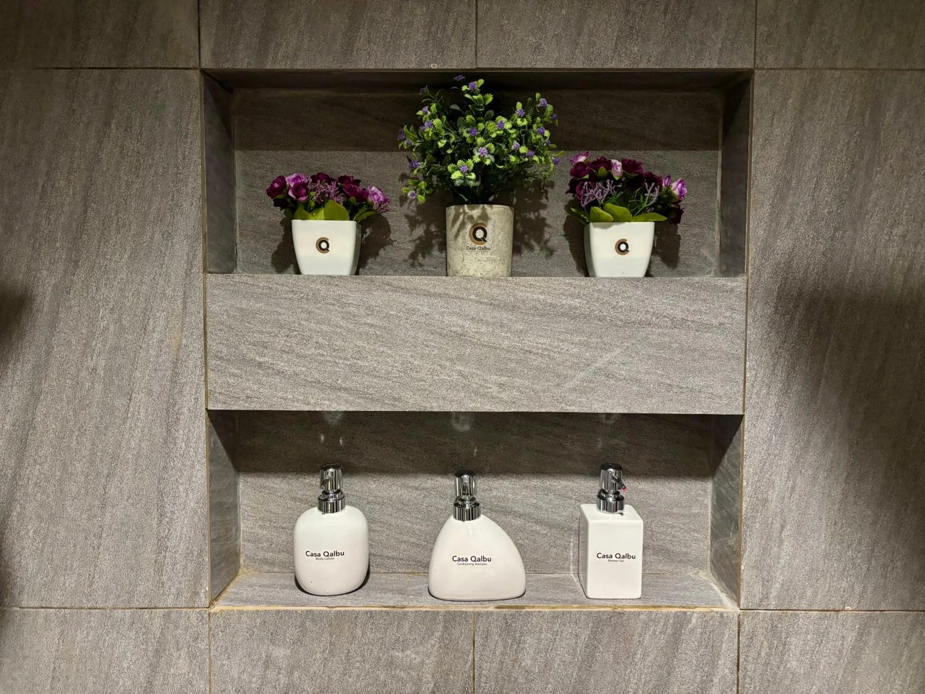 Shower in The Paddy Field - Private Pool Villas