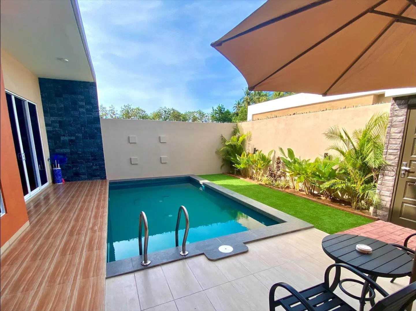 Garden in The Paddy Field - Private Pool Villas