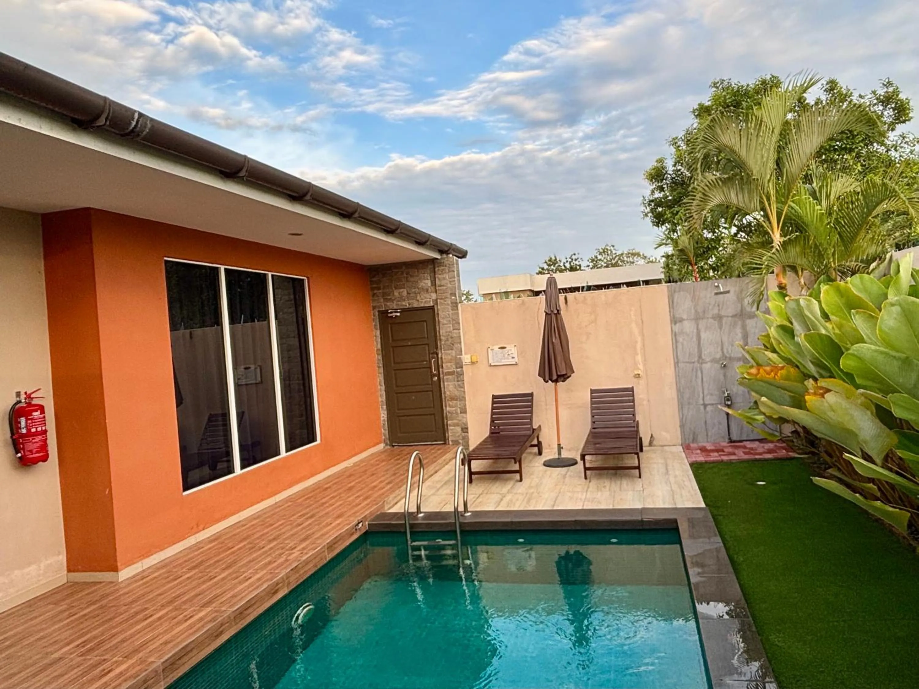 Patio in The Paddy Field - Private Pool Villas