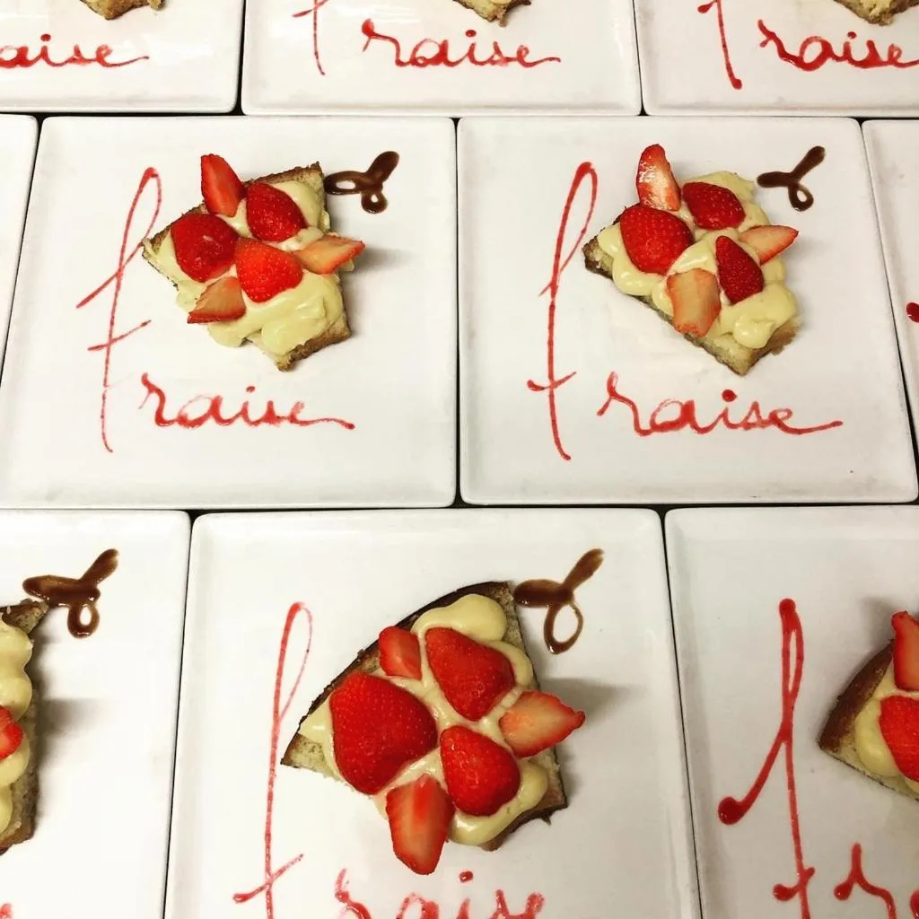 Food in Logis Hôtel Restaurant Les Aubuns