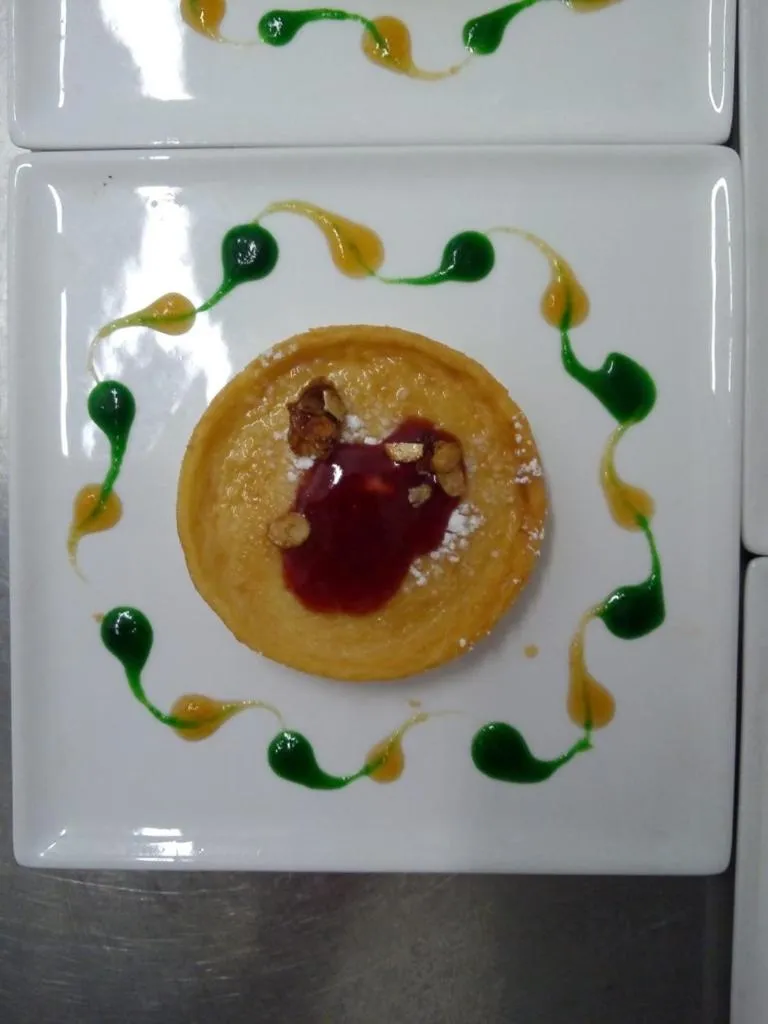 Food and drinks in Logis Hôtel Restaurant Les Aubuns