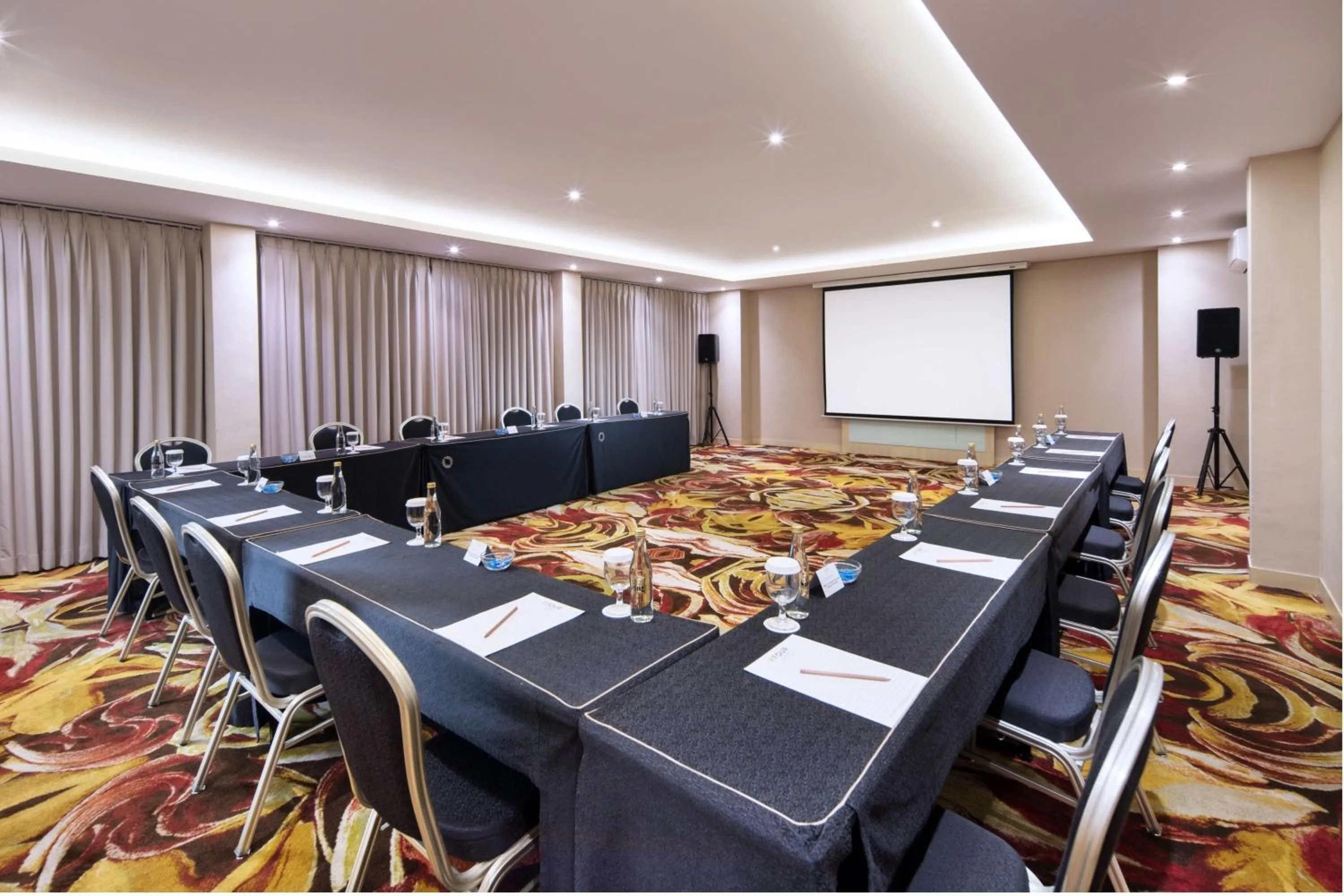 Meeting/conference room in Four Star by Trans Hotel