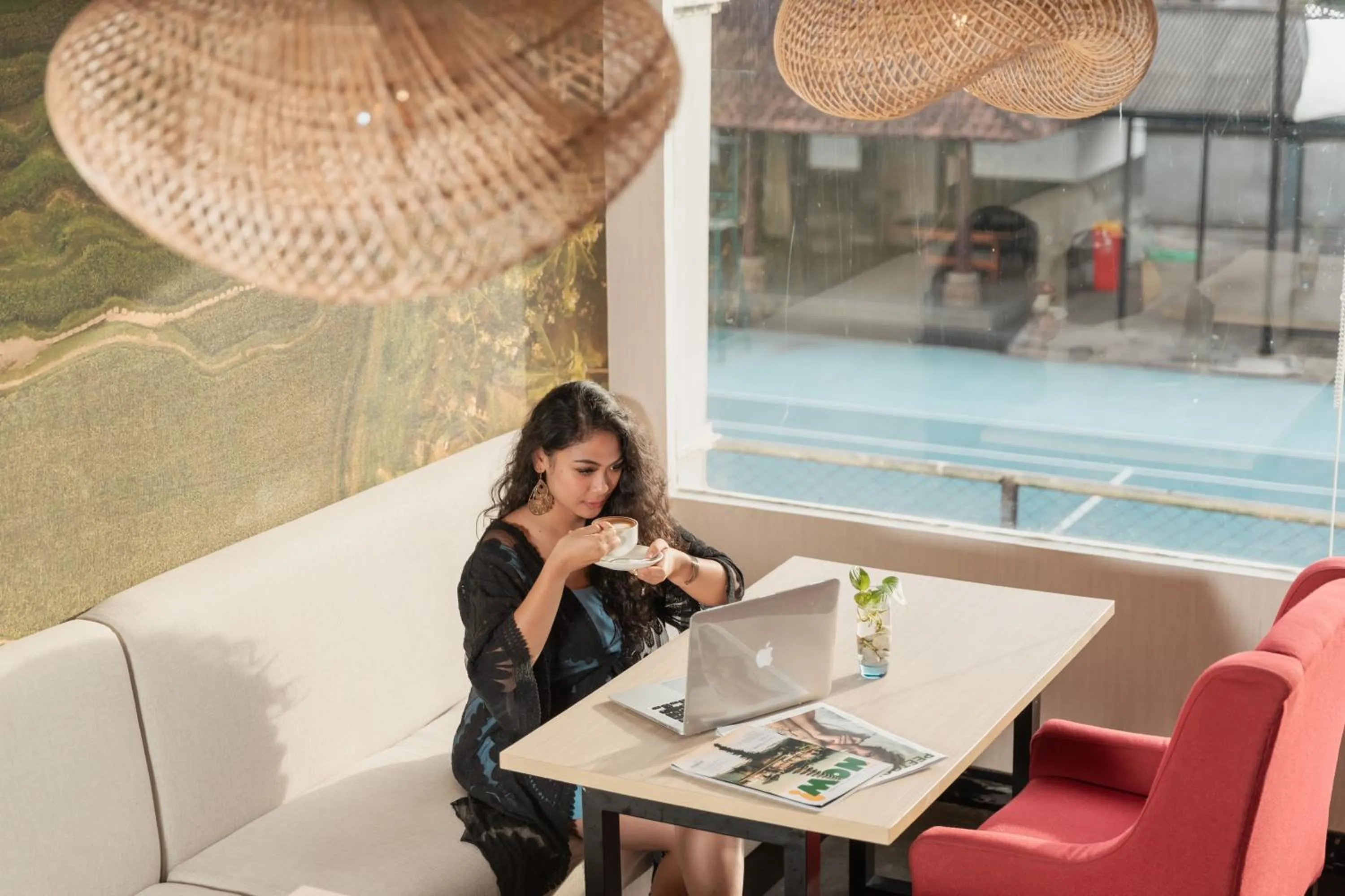 Restaurant/places to eat in Four Star by Trans Hotel