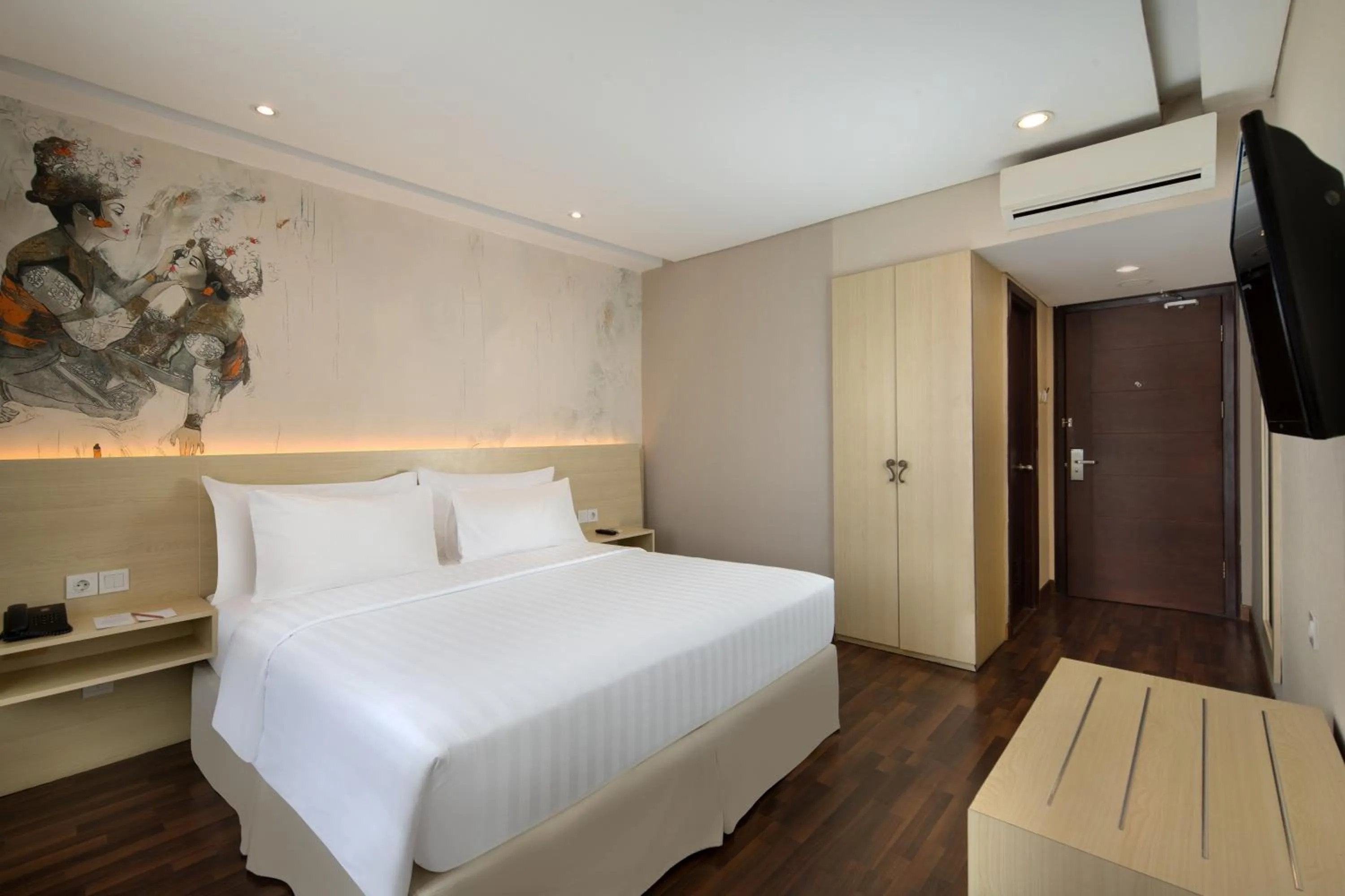 Bed in Four Star by Trans Hotel